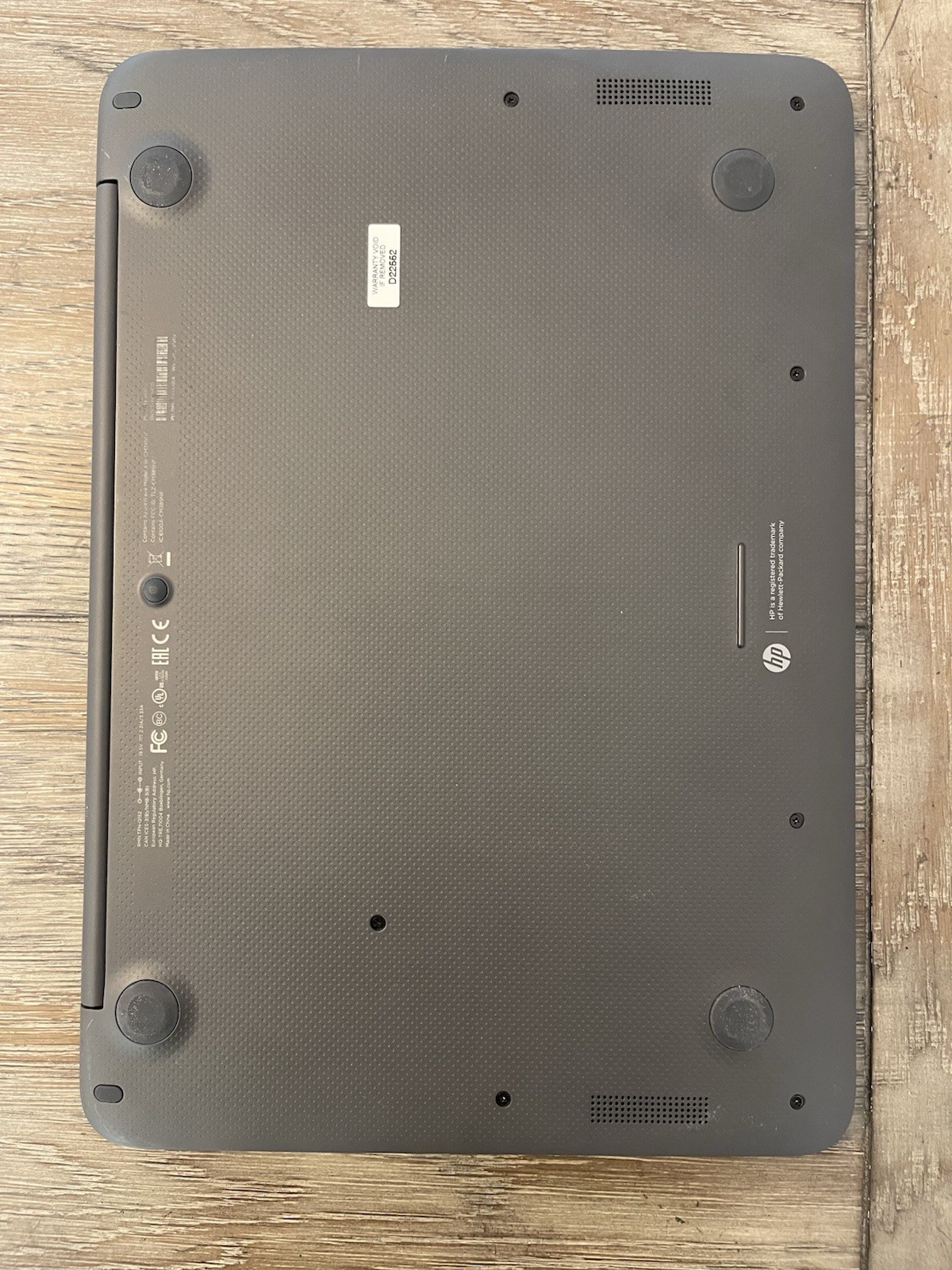 HP 14 Chromebook 14-X010NR 2.3 GHz NVIDIA Tegra K1 Quad-Core – Chrome OS