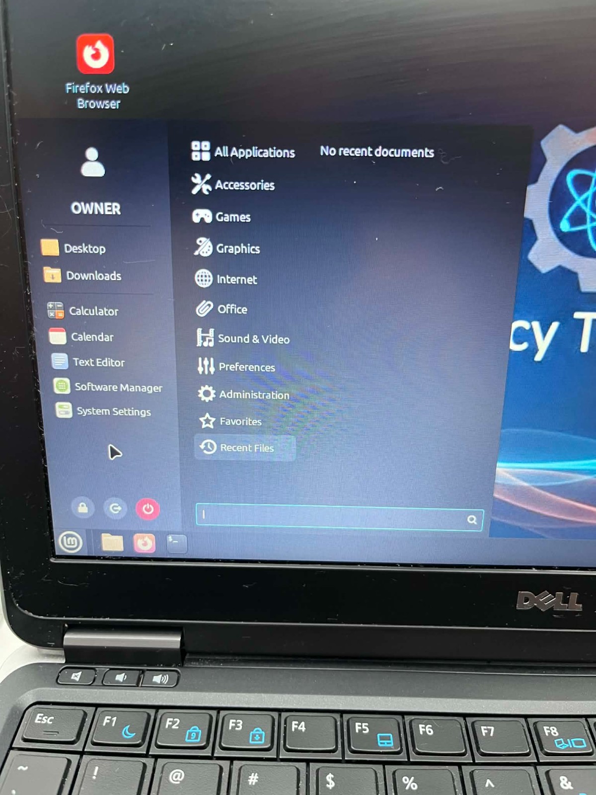 Dell Latitude|Linux Mint| i5-4310U| Backlit Keys |8GB RAM | 128GB SSD | 1 YR WTY