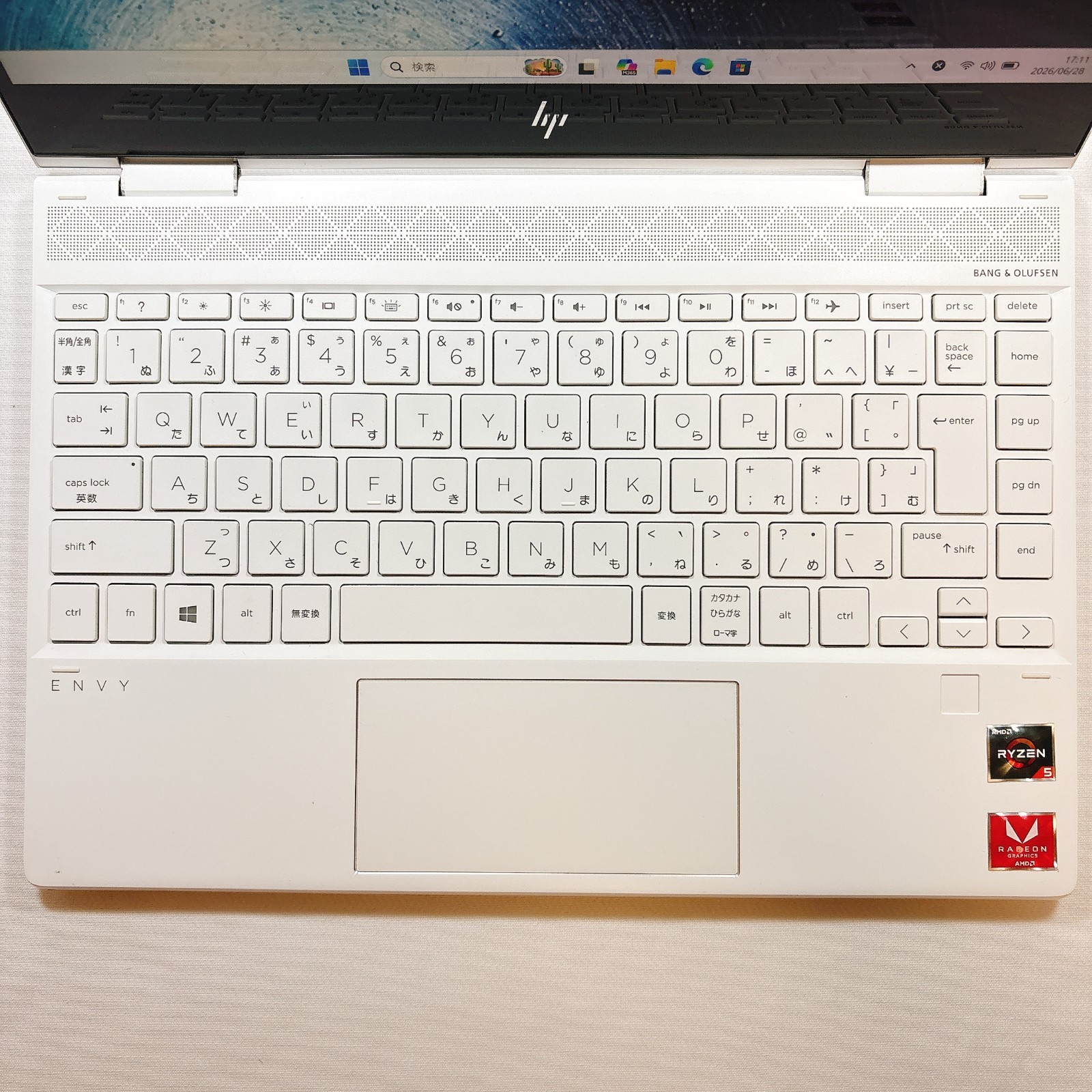 HP Envy x360 13.3″ Ryzen 5 3500U 8GB RAM 256GB SSD White 2in1 convertible #1031