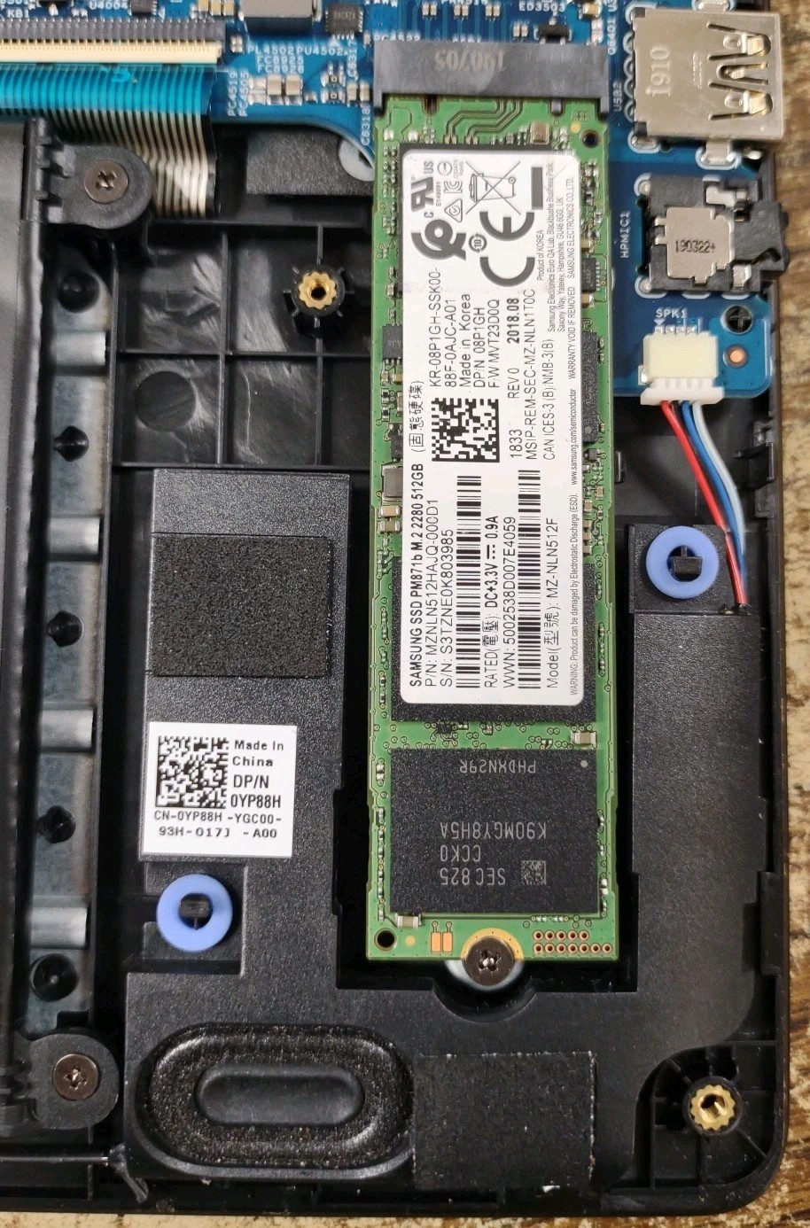 Dell Latitude 3500 Laptop W/ i5-8265U, 8GB, 512GB.