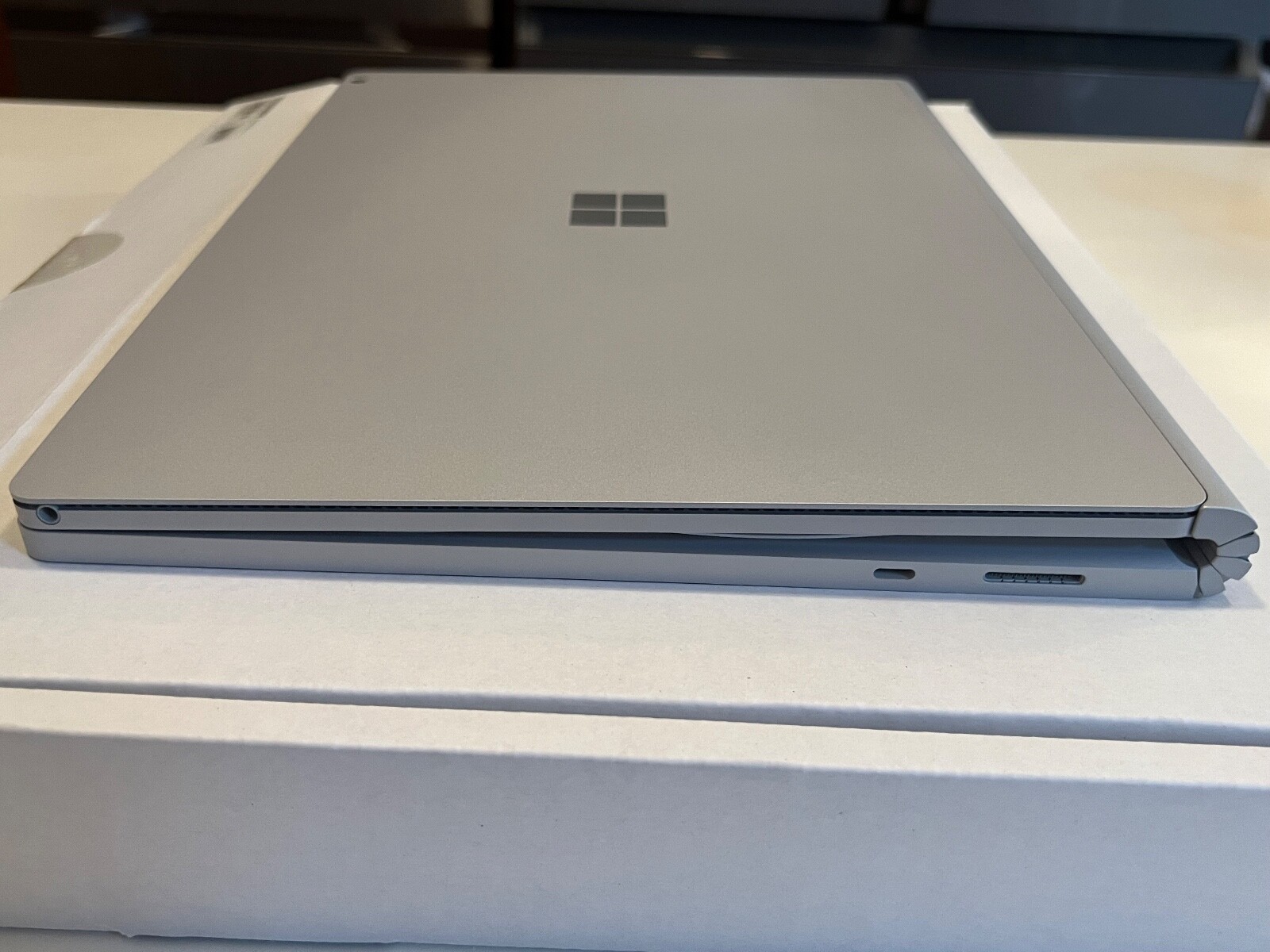 *NEW* Surface Book 2 15 Inch i7 8650 256GB SSD 16GB RAM GeForce GTX 1060