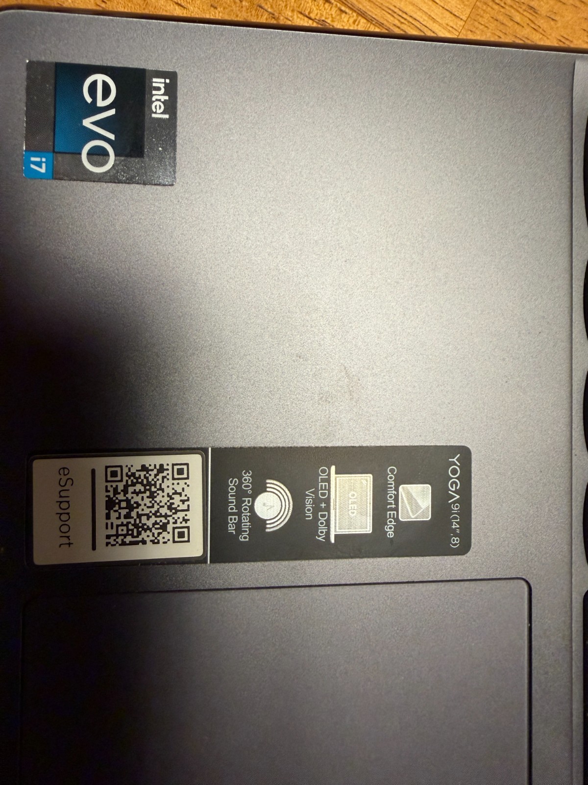 Lenovo Yoga 9i Gen 8 14” OLED 2-in-1 | i7-1360P | 16GB | 512GB | Pen + Sleeve