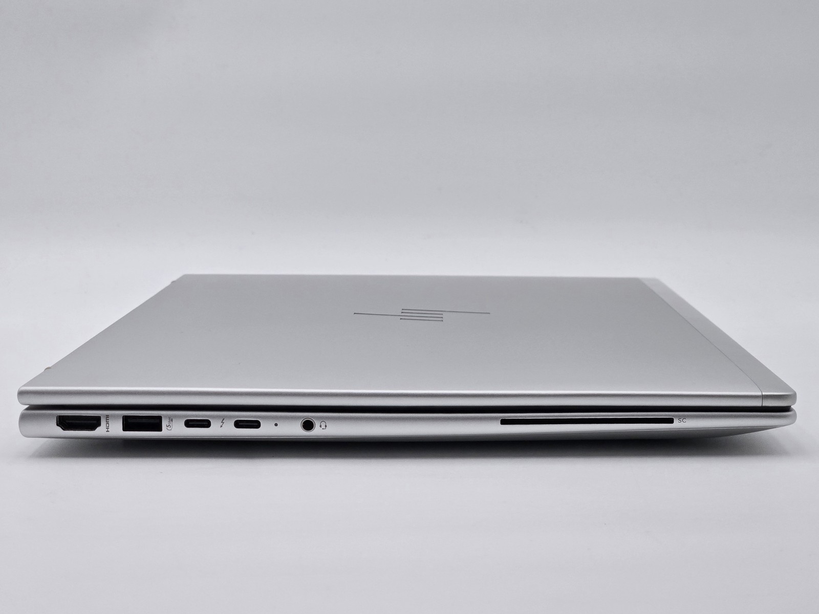 HP EliteBook 660 G11 16″ FHD+ ULTRA 7 165H 512GB 32GB W11P RTX 2050 4G LTE