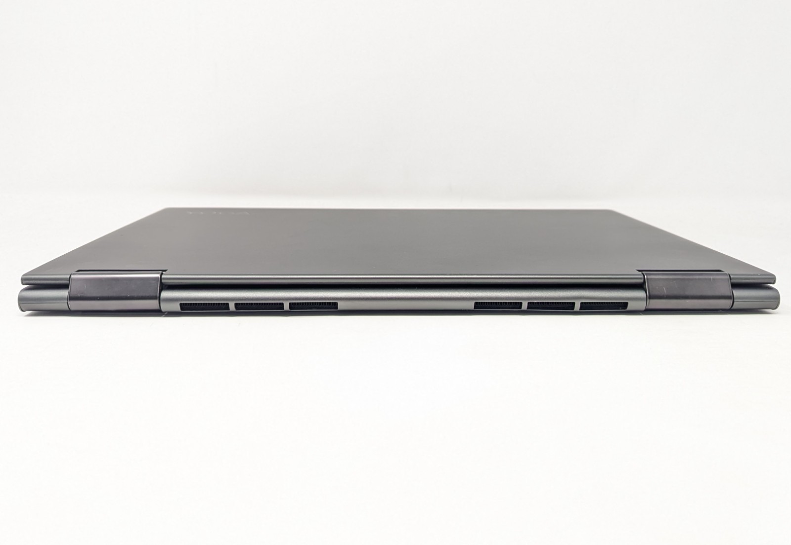Lenovo YOGA 730-15IKB – Intel Core i7-8550U 1.8 GHz 8GB DDR4 RAM 256GB SSD No OS