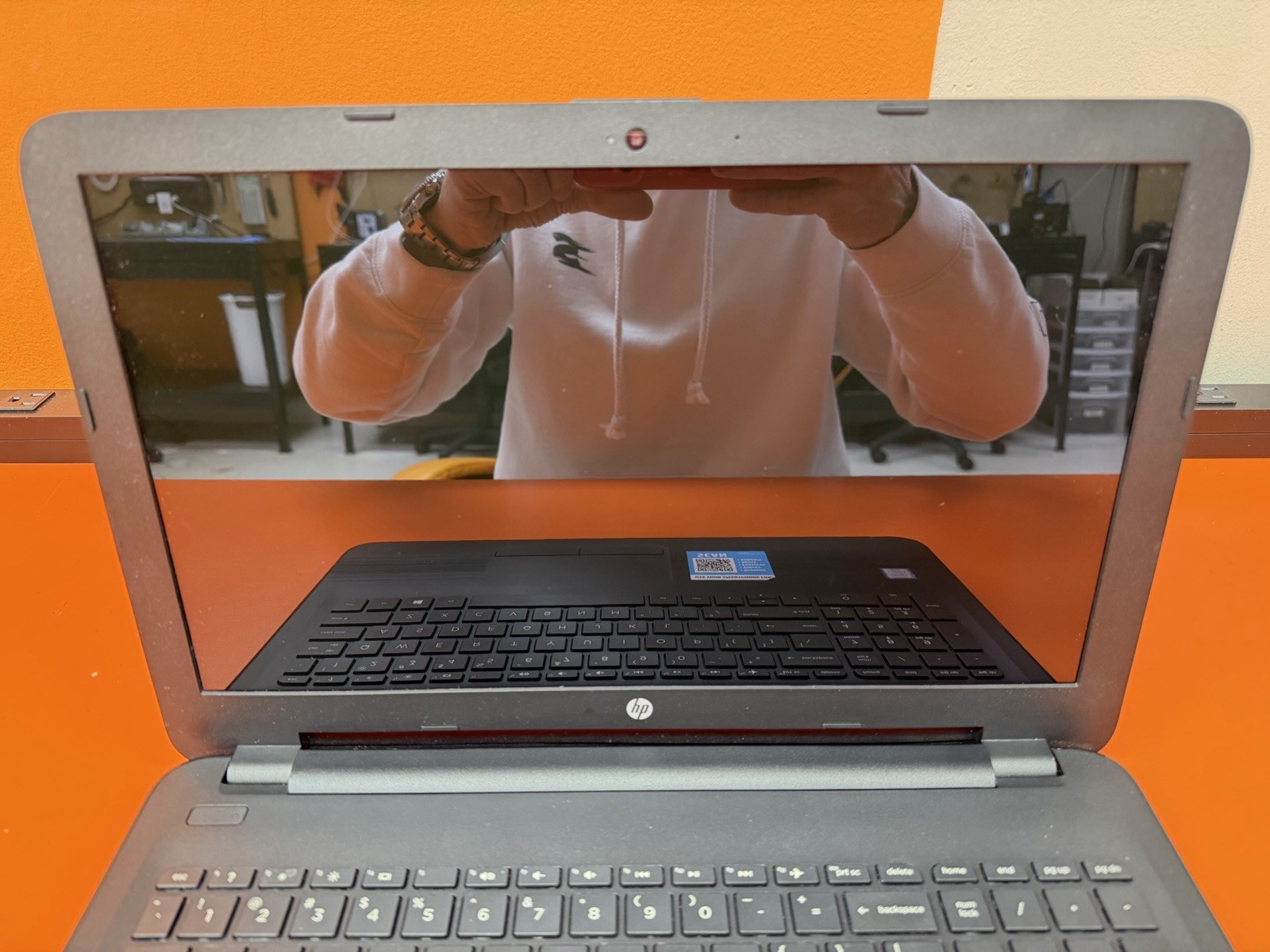 HP Touch Screen Laptop PC Intel I3-6100u CPU 1tb HDD 6gb RAM Model# 15-ay009dx
