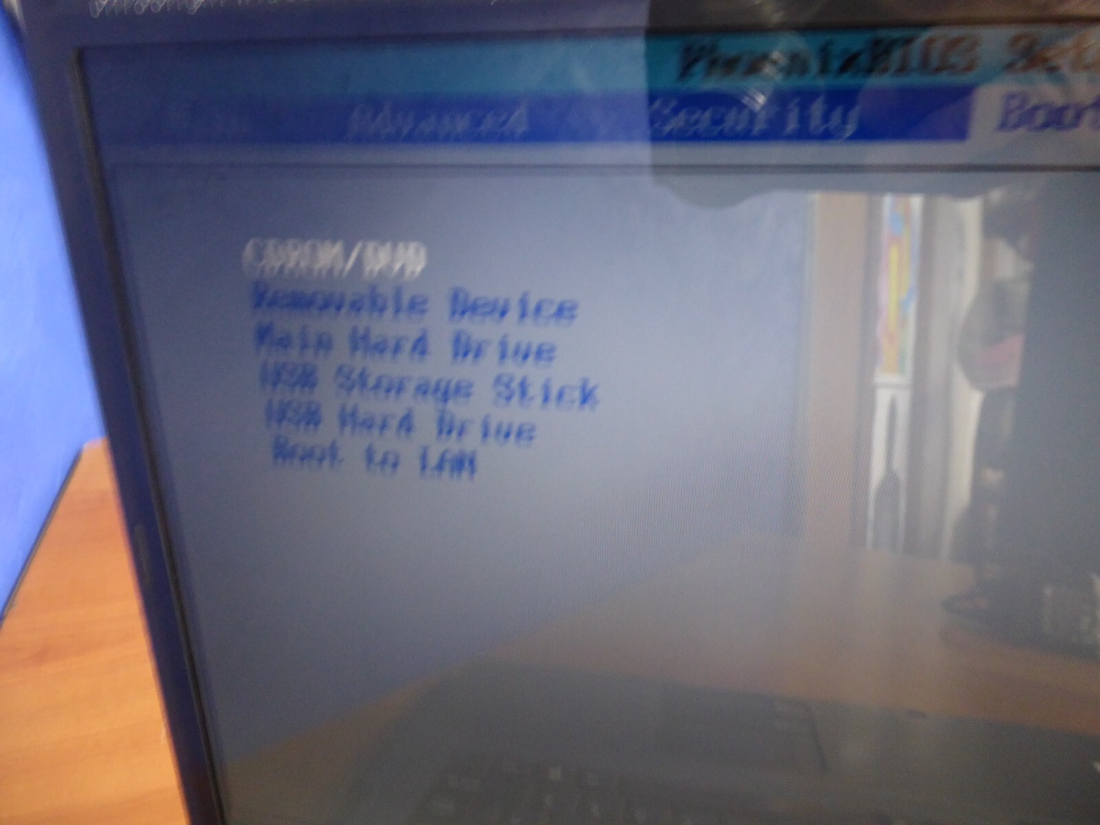 GATEWAY MT6707 MA7 15.4″ LAPTOP INTEL T2060 1.6GHz 2GB 120GB- NO O/S LOADED
