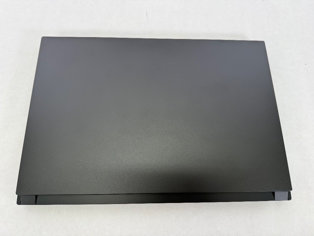 MSI Creator 15 Professional 15.6″ OLED Laptop A11UE-491