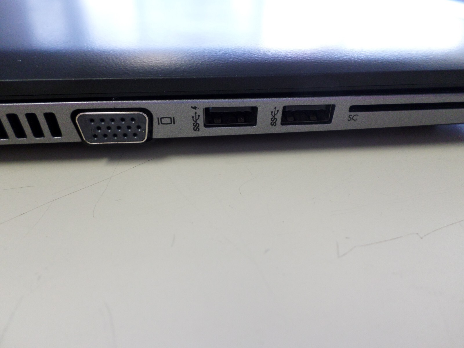 HP Elitebook 840 G2 i5-5300U 2.30GHZ 16GB RAM 1TB Windows 10 Pro