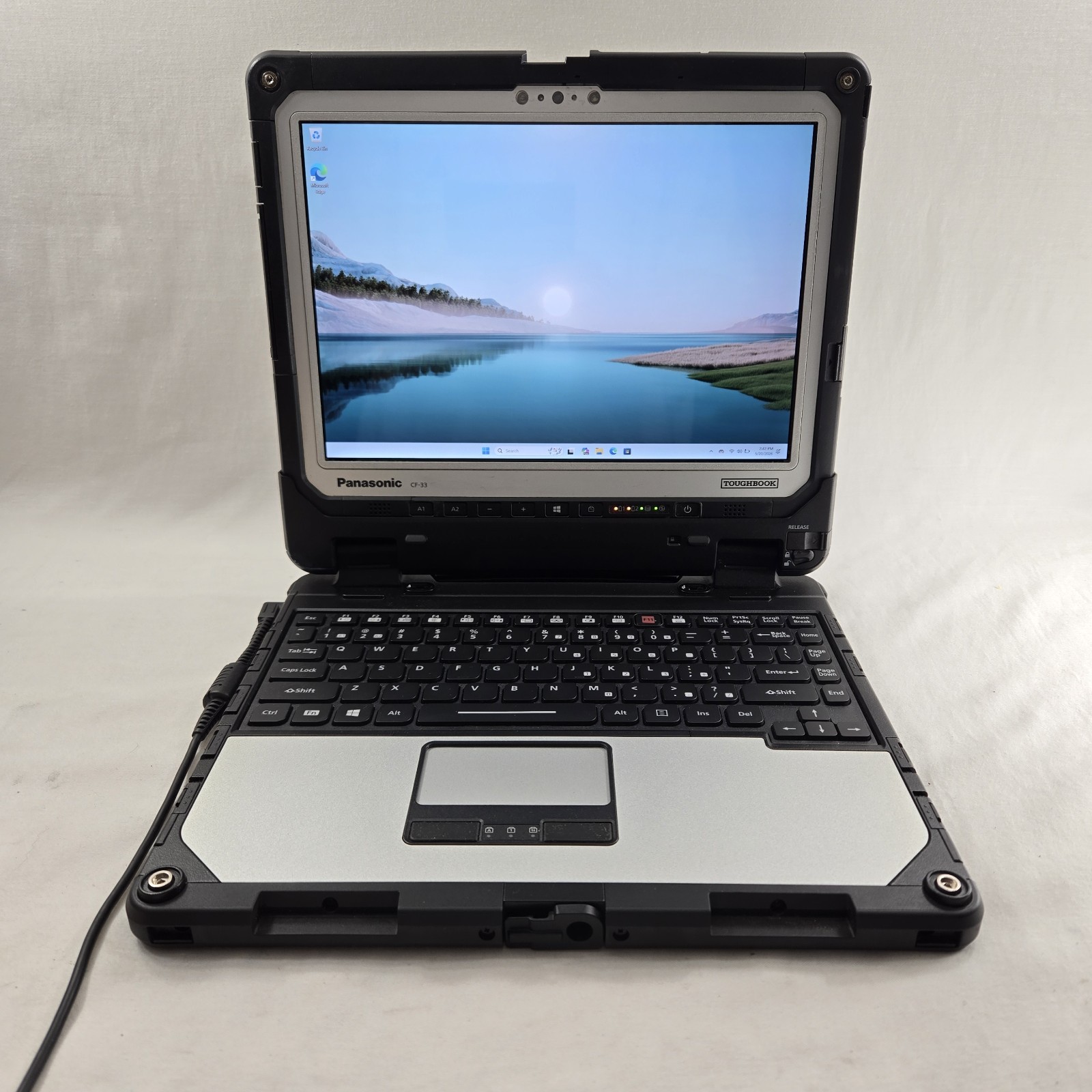 Panasonic Toughbook CF-33 i5-7300U 2.6GHz 256GB SSD 16GB Ram 4G – GPS – Grade B