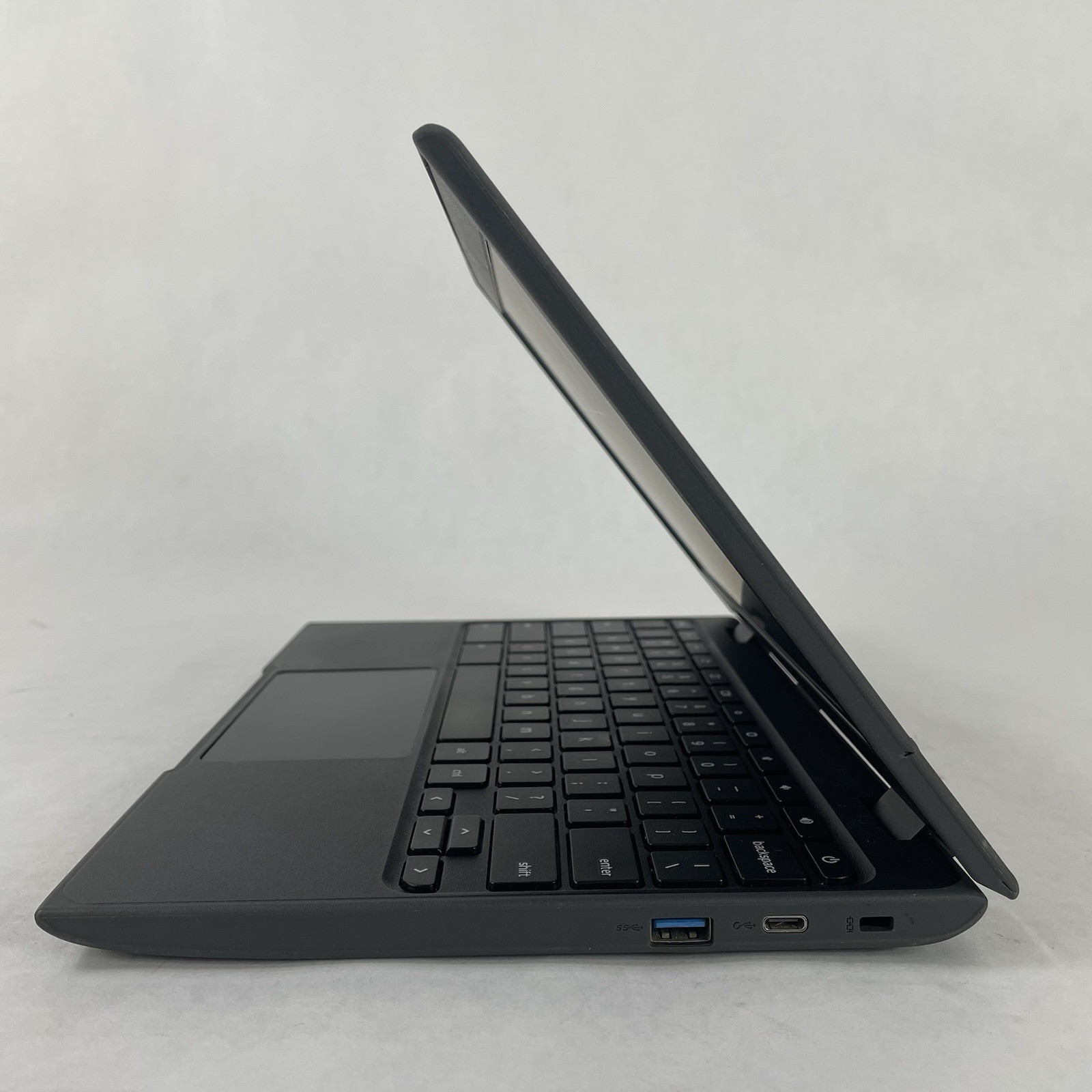 Lenovo 100e ChromeBook 81ER 11.5″ Celeron N3350 1.10 GHz 4GB RAM 16GB SSD – READ