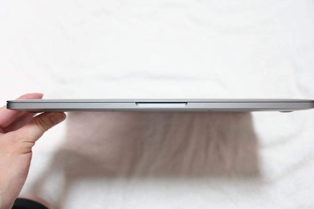 Apple MacBook Pro A1708 i5 Iris Plus SSD 256GB 8GB 13.3″ Retina macOS Ventura