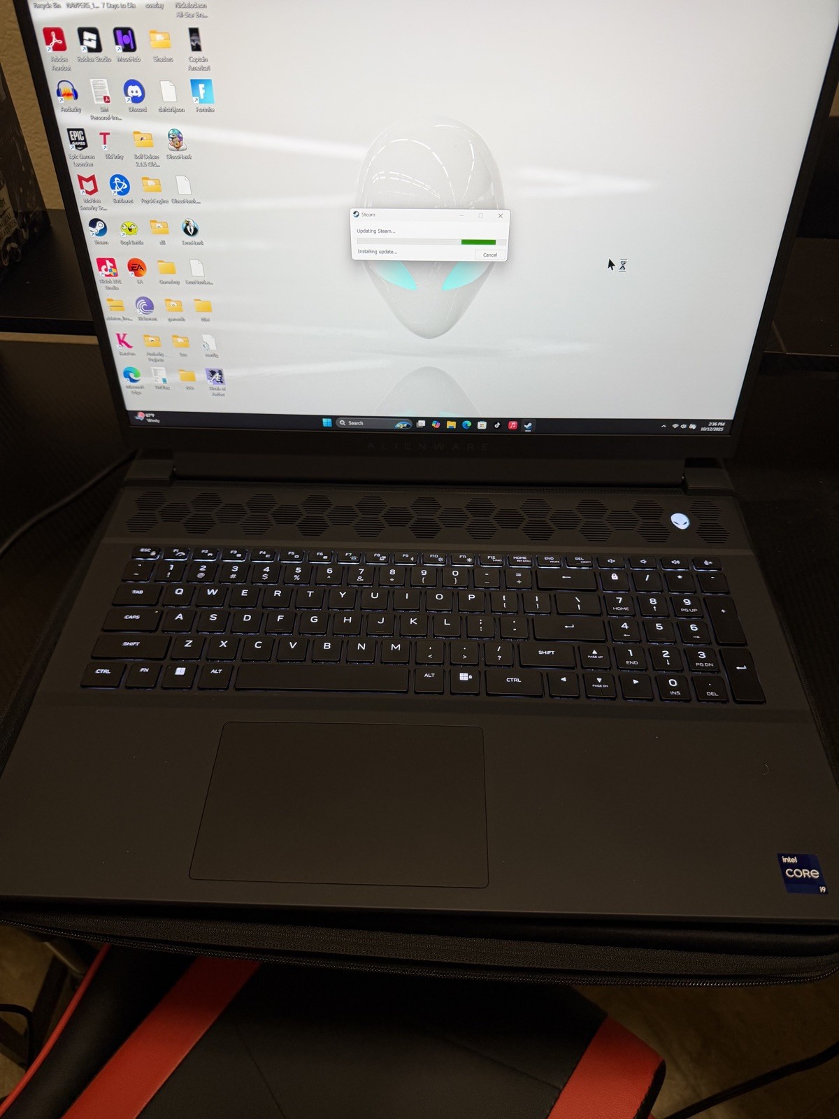 Alienware – m18 R2 18″ 165Hz Gaming Laptop QHD – Intel Core 14th Gen i9 with …