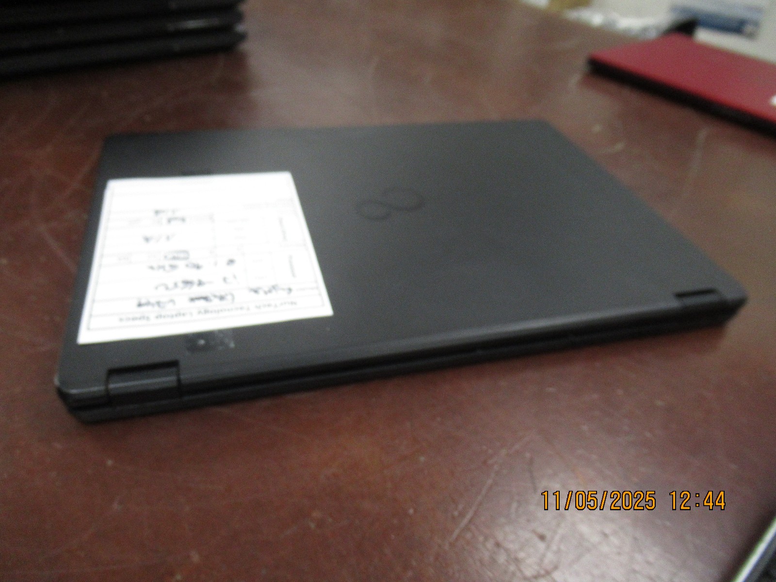 Fujitsu Lifebook U749 i7-8665U 1.90GHz Laptop [NO RAM/HDD/AC/OS] [BADBTRY]