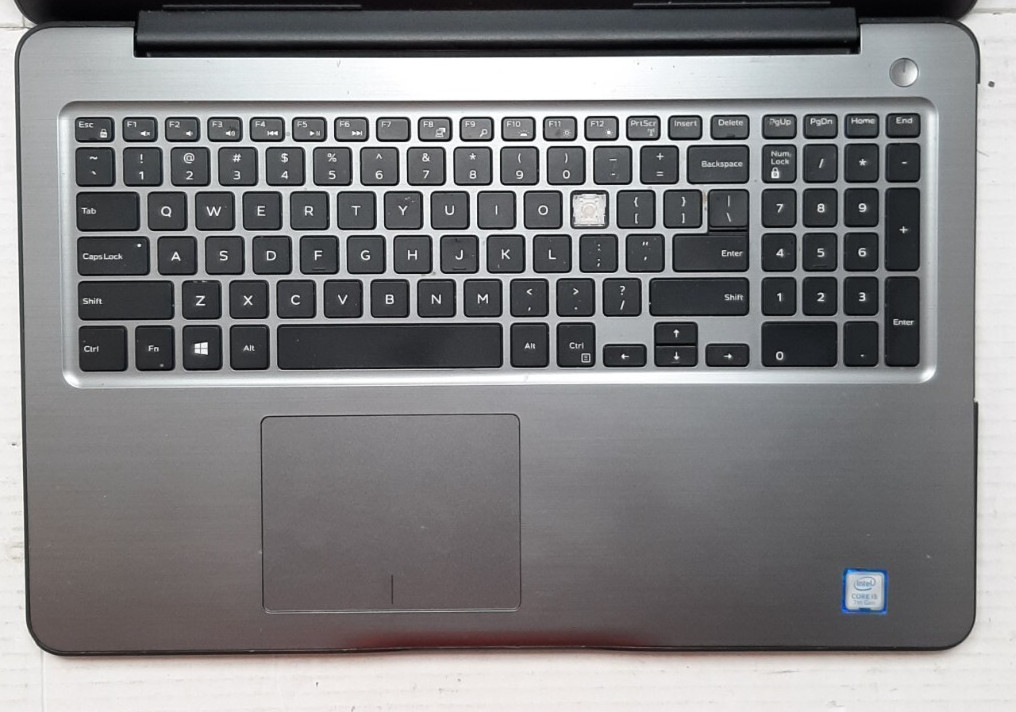 Dell Inspiron 5567 15.6″ Laptop i5-7200U 8GB RAM NO SSD/OS. #97