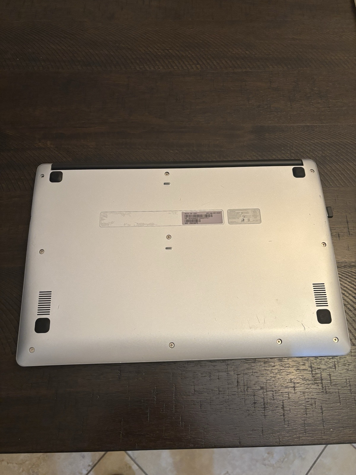 Acer Chromebook 315 15.6″ (32GB, Celeron N 1.1GHz, 4GB) CB315-3H-C2C3
