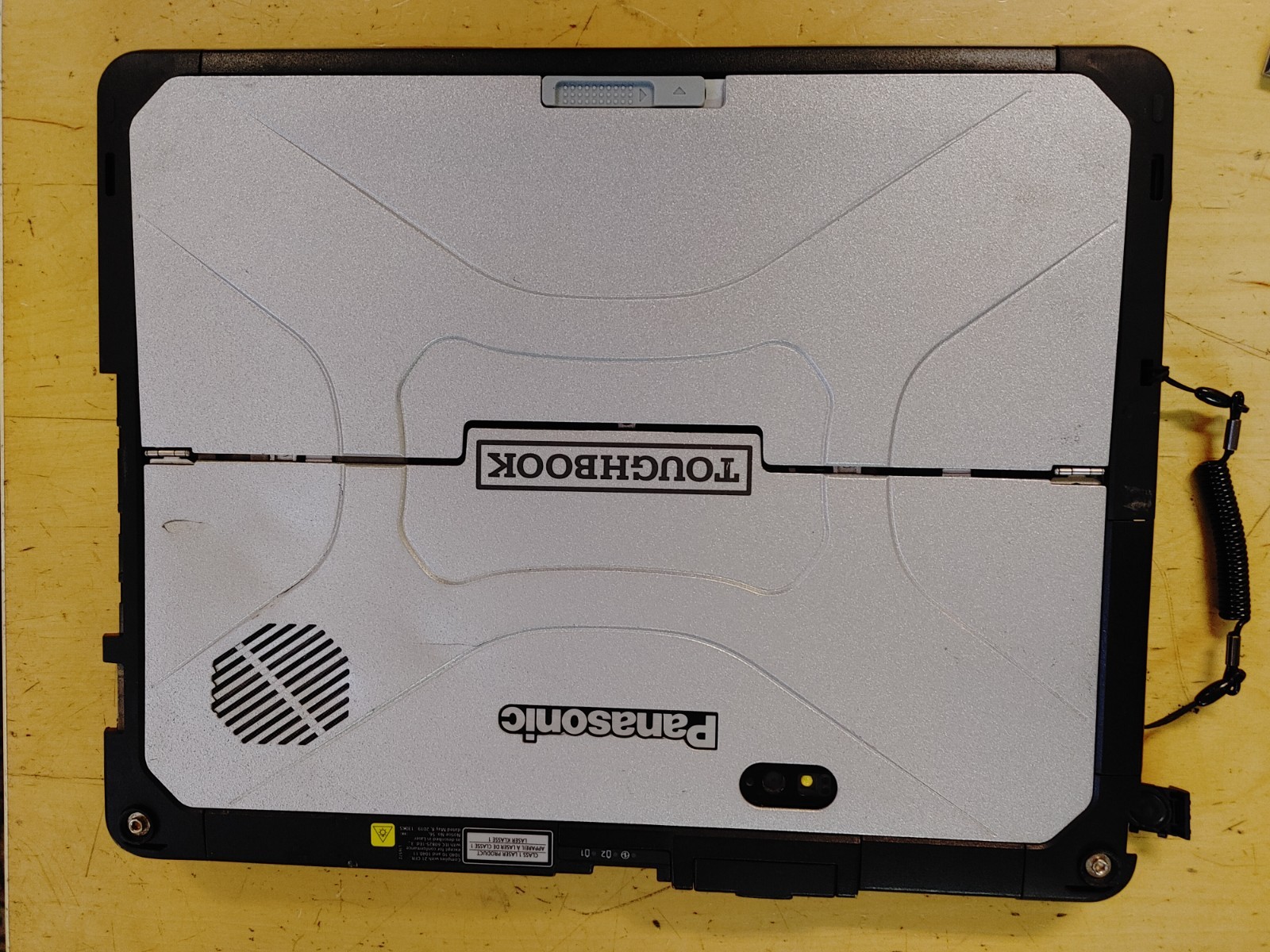 Panasonic Toughbook CF-33 Core i5-10310U@1.70GHz, 16GB RAM , 512GB SSD , NO OS