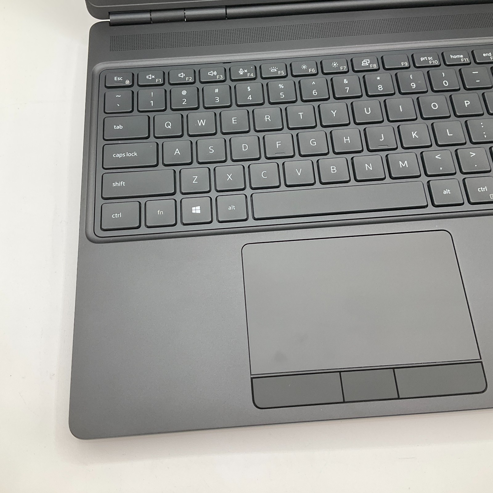 Dell Precision 7560 Laptop 11th Gen Intel Core i7-11850H @ 2.50GHz 64GB 1 TB