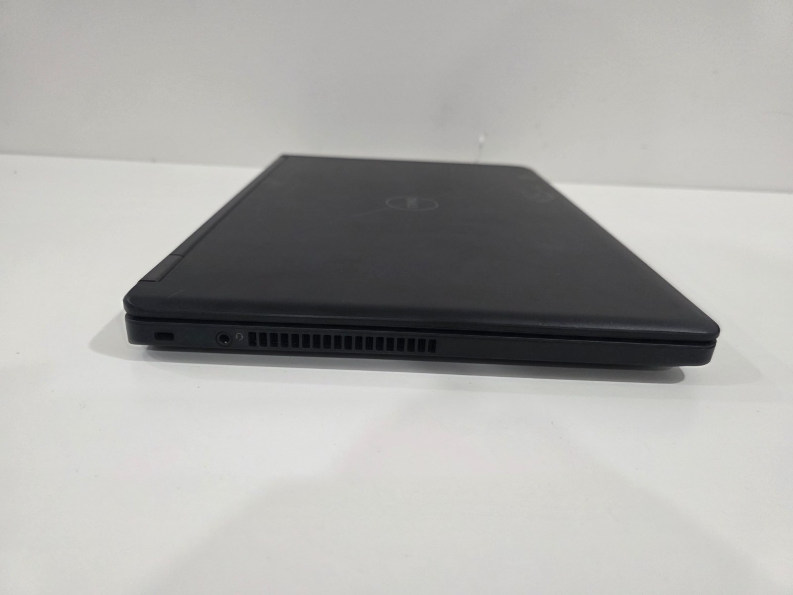 Dell Latitude E5450 Intel i5-5200U 4GB Webcam Bluetooth