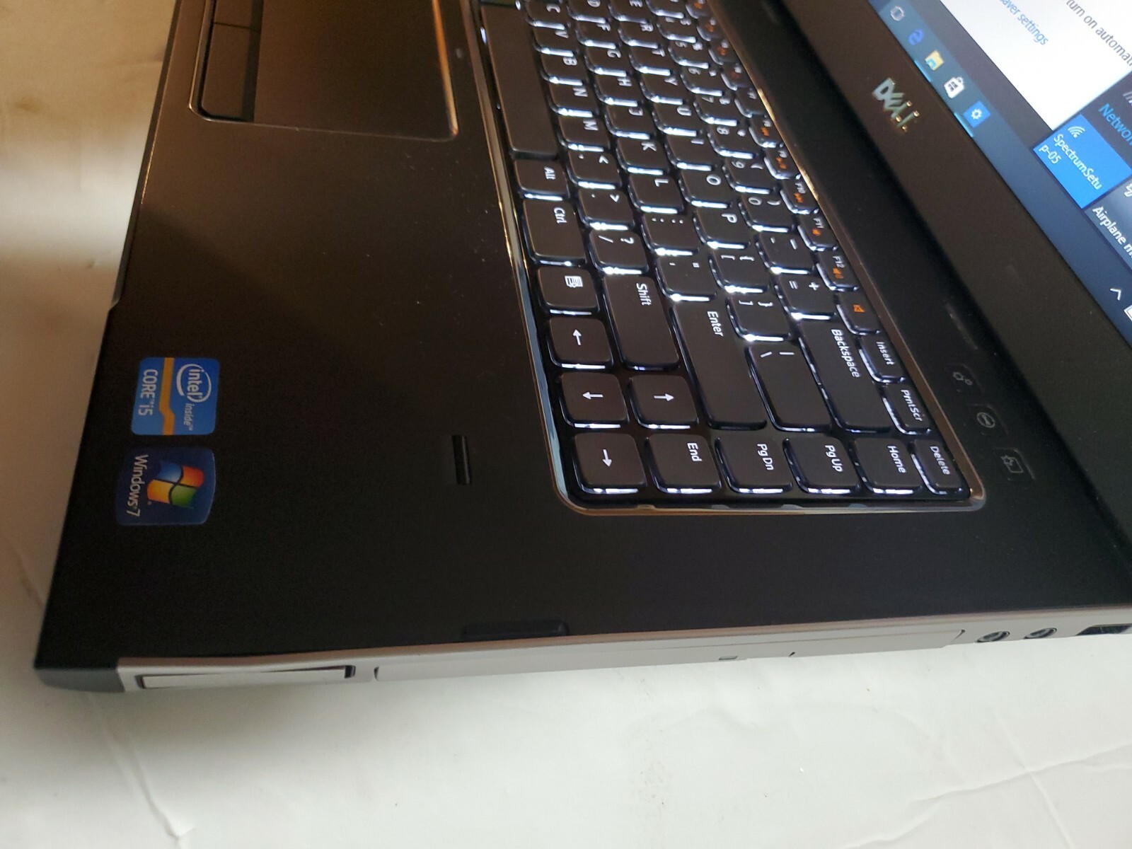 Dell Vostro 3550 Laptop Intel Core i5-2410M @ 2.30 Ghz 4GB 320GB HDD for part