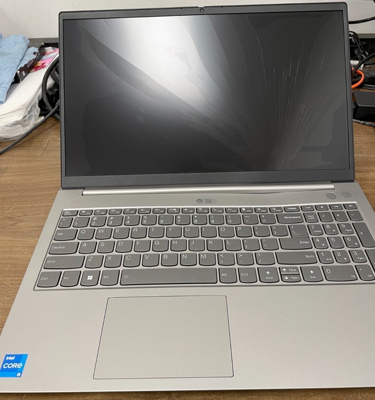 Lenovo ThinkBook 15 G2 i5-1135G7 8GB 256GB, Cracked Screen/Bent (READ)