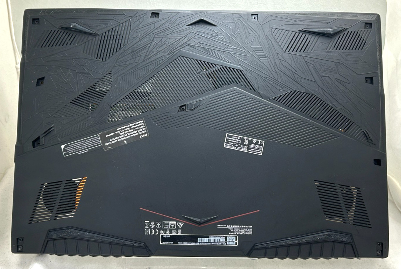 MSI GE75 Raider Intel Core i9 3.1GHz 32GB RAM 1TB SSD !READ! LPT-202