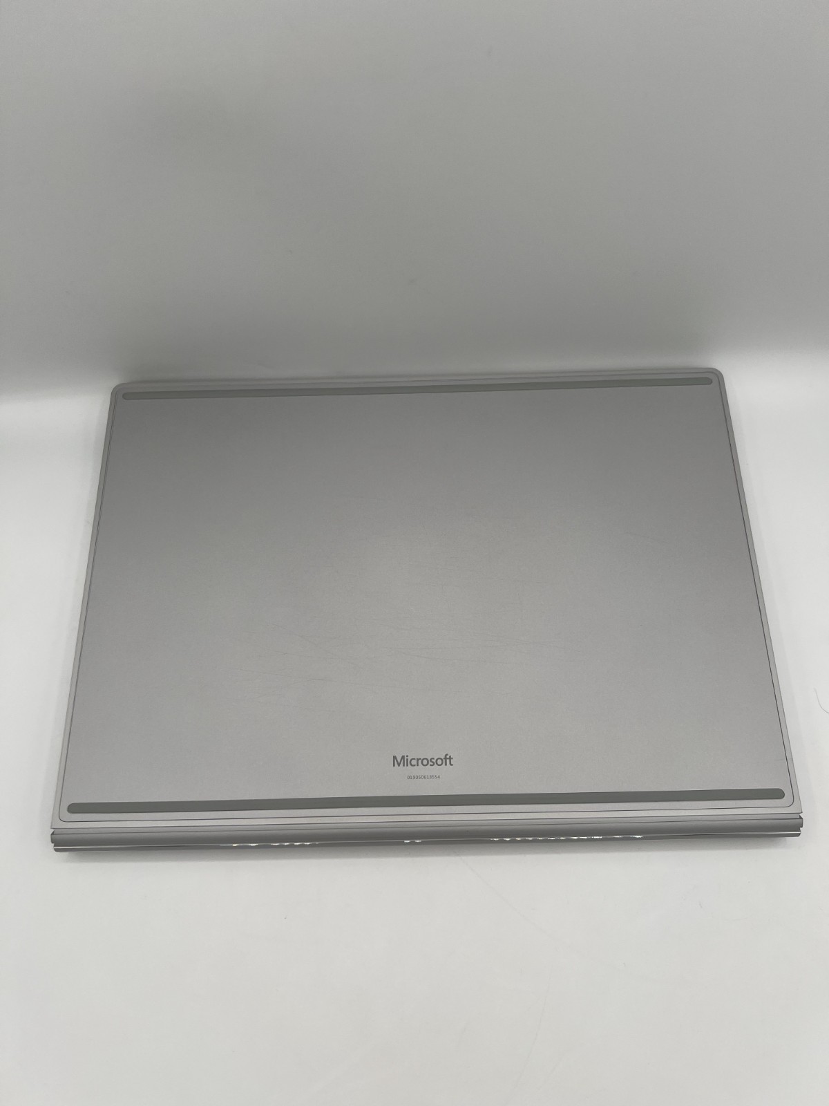 Microsoft Surface Book 3 15″ GTX 1660 Ti i7-1065G7 16GB 256GB SSD Windows 11 Pro