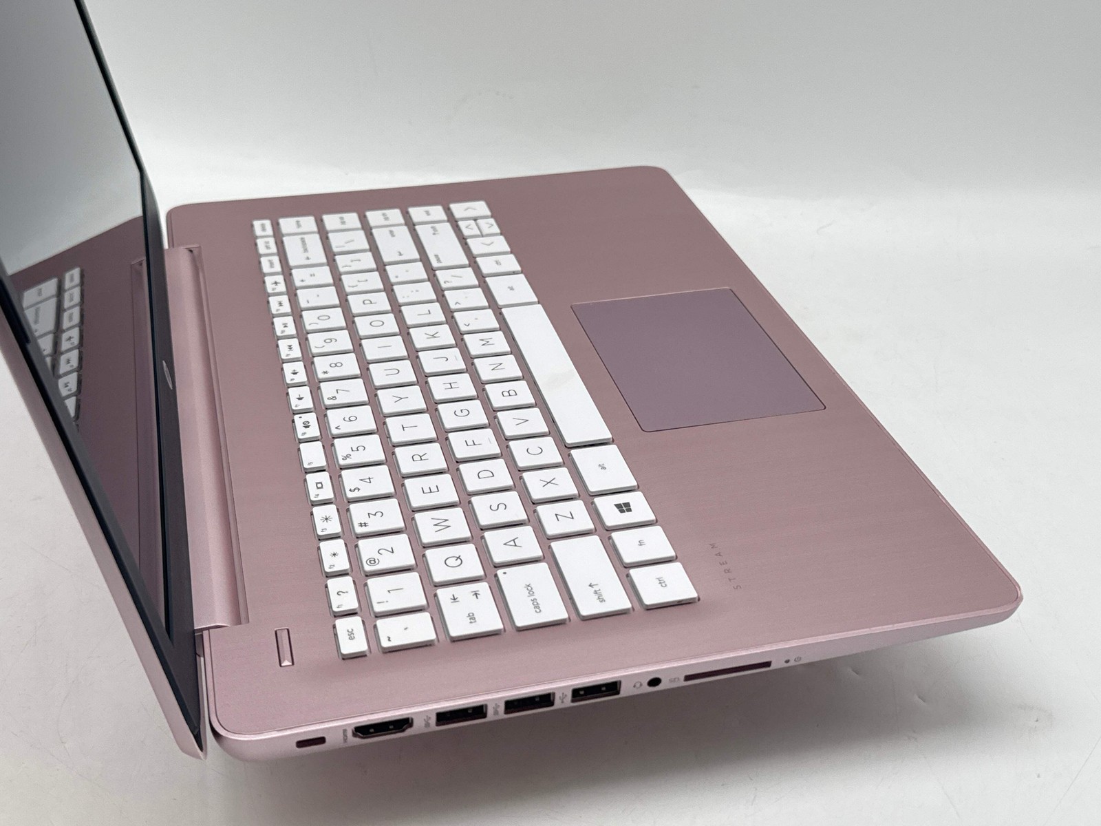 HP Stream 14-ds0080nr 14″ AMD A4-9120e 4GB 64GB eMMC Pink