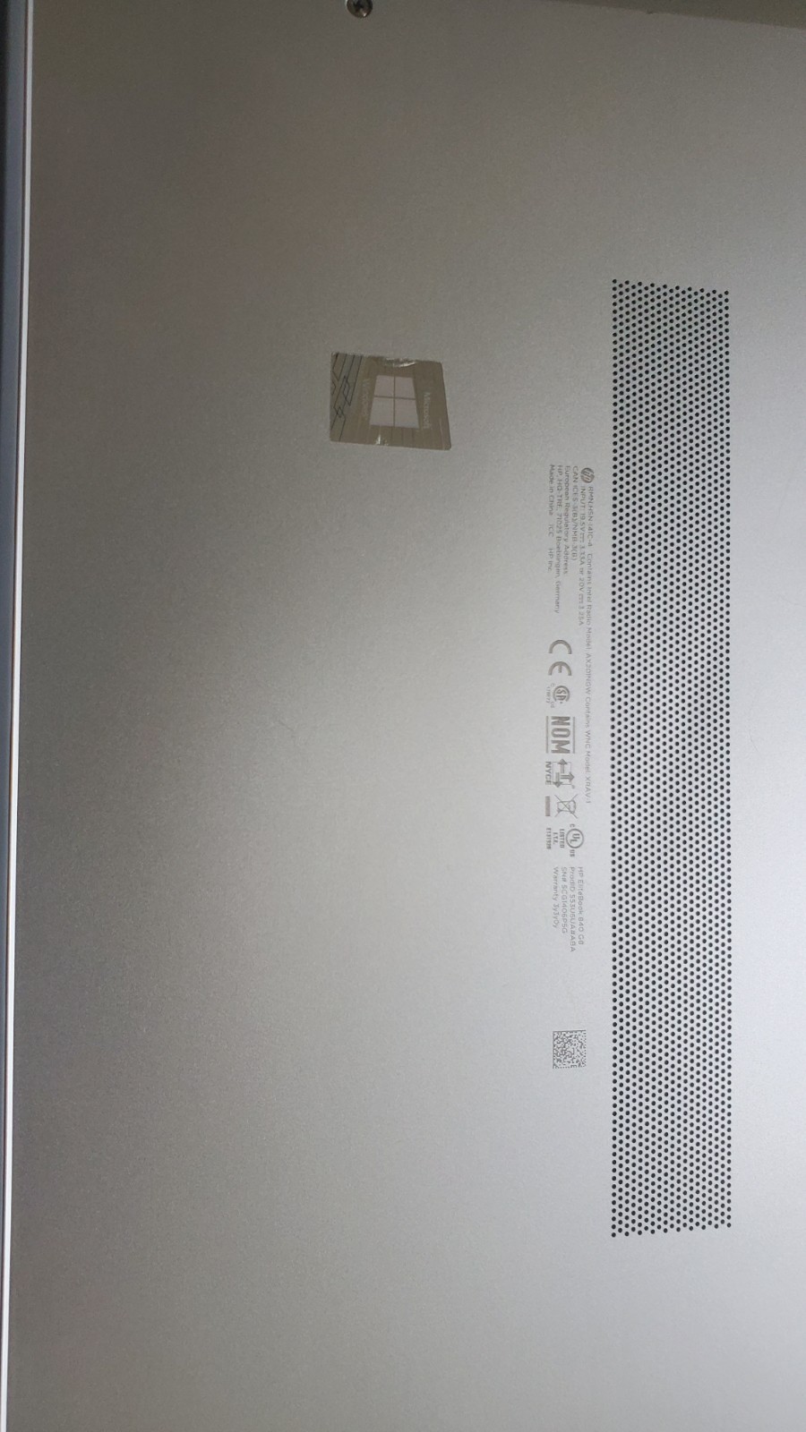 HP ELITEBOOK 840 G8 | 11th Gen CORE I5-1135G7 | 256GB SS | 24GB | Windows 11 Pro