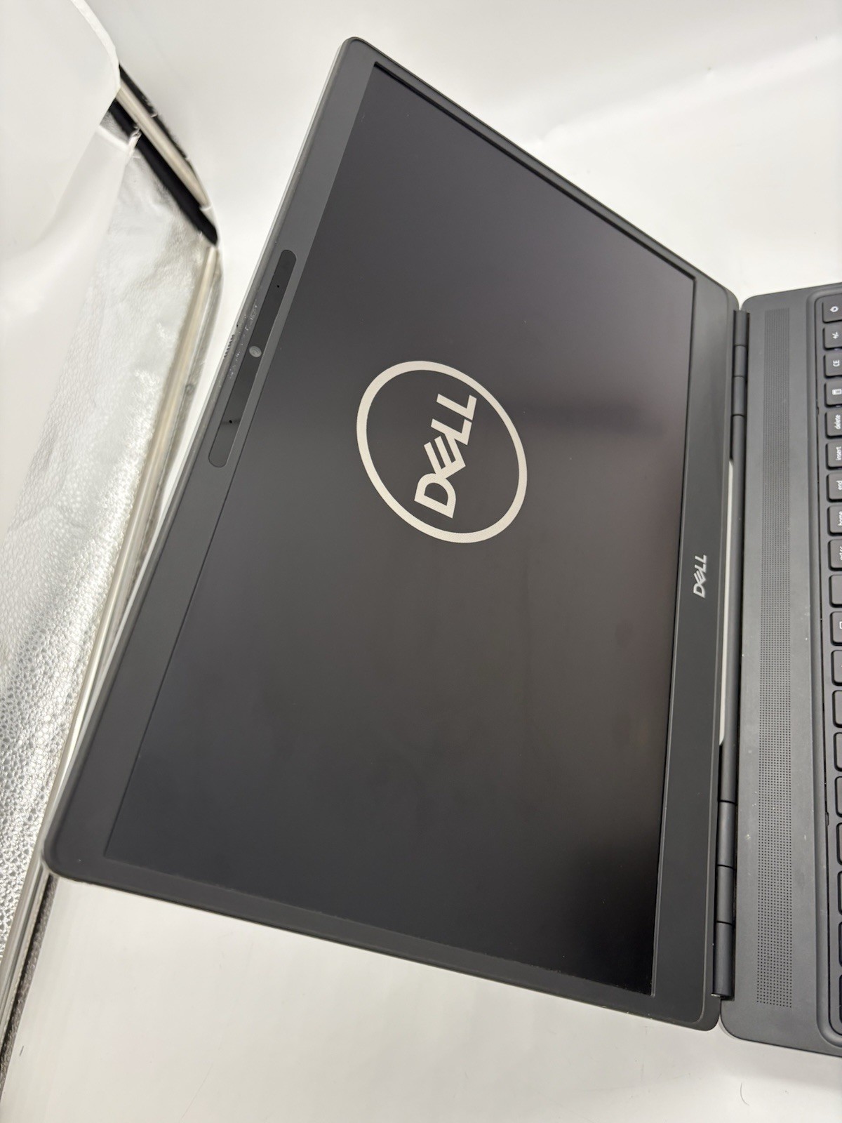 Dell Precision 7560 Intel Core i9-11950H 32GB RAM 512GB SSD FHD Windows 11 Pro
