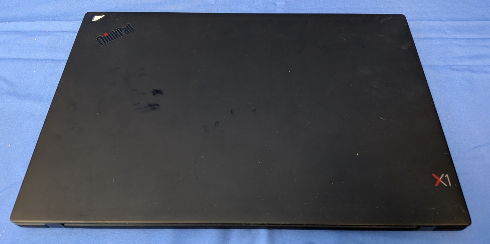 Lenovo ThinkPad X1 Carbon Gen 7 Laptop, 14″ Display, 8GB Memory, 256GB Storage