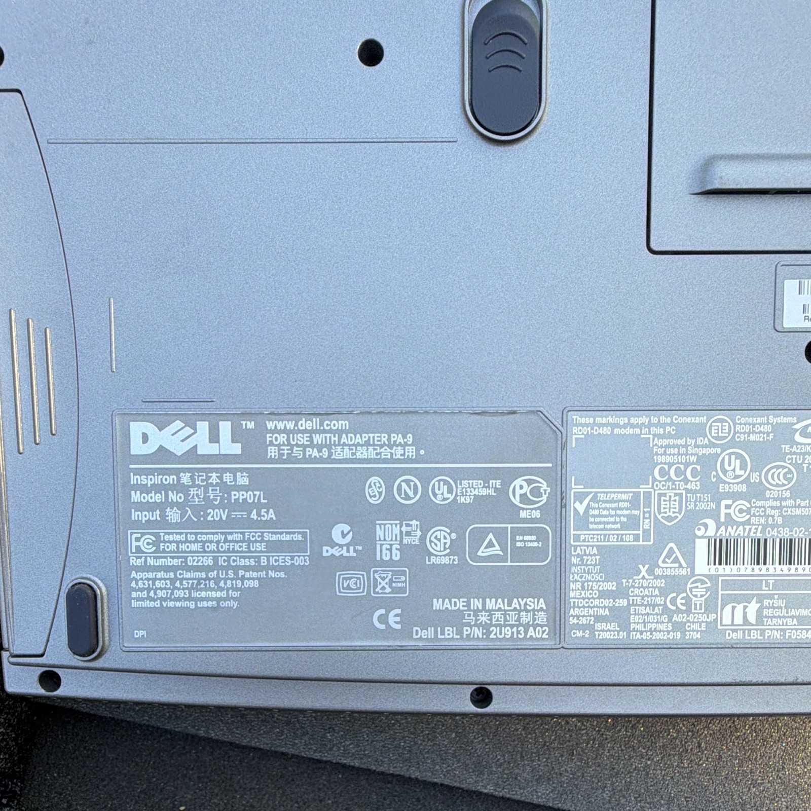 Dell Inspiron 1100 15in Laptop Pentium 4 Windows XP Home w/ Charger