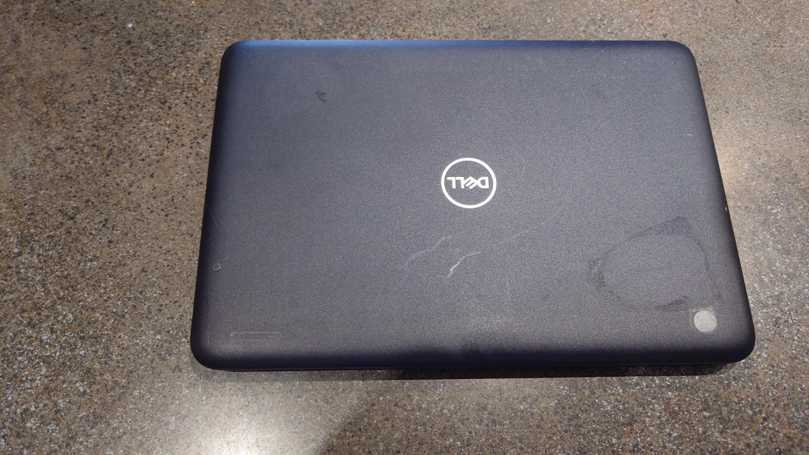 Dell Latitude 3190 Windows 11 – Laptop 2-in-1 / 120GB / 4GB DDR4 / INTEL 1.1GHZ