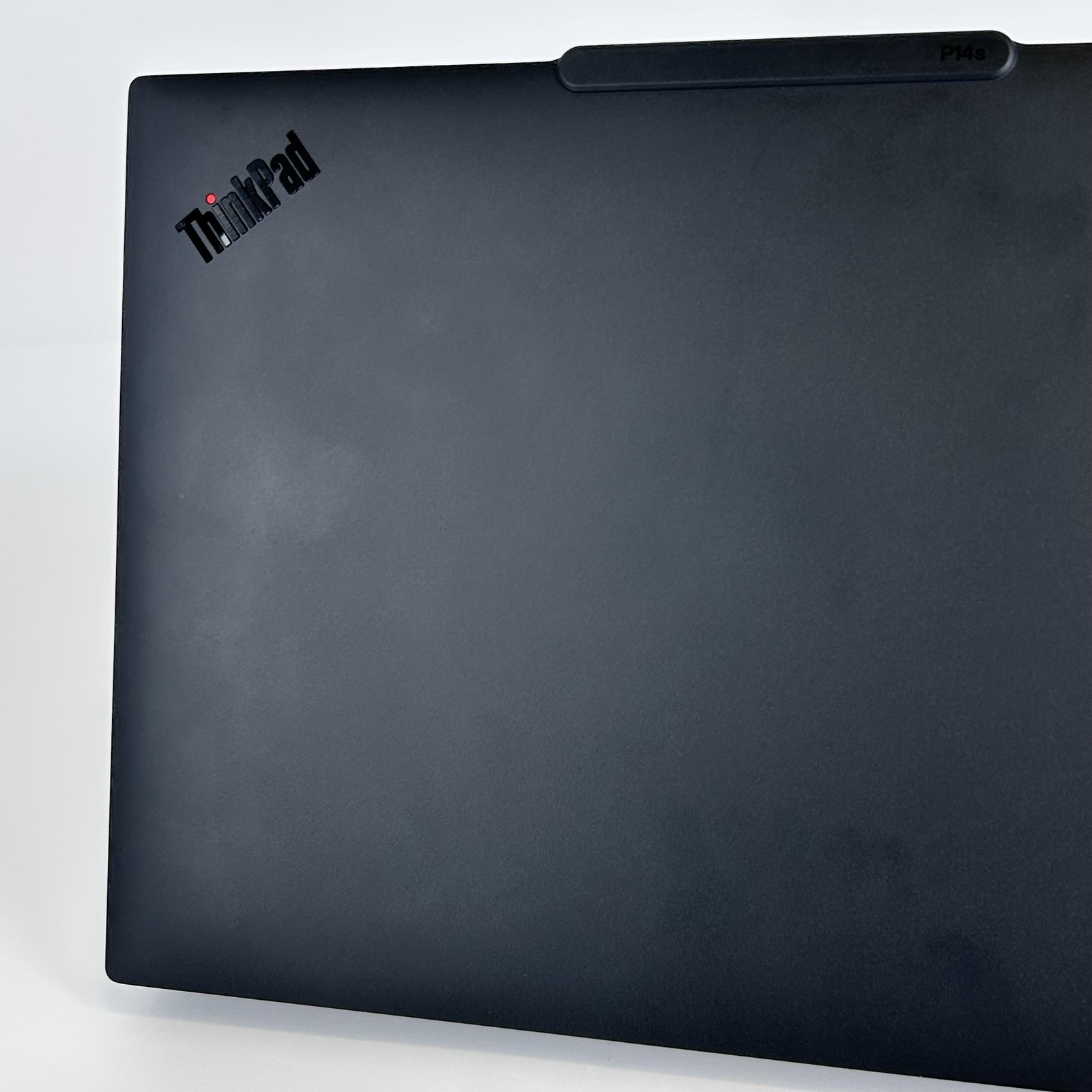 Lenovo ThinkPad P14s Gen 6 FHD+ TOUCH 2.0 GHz Ryzen AI 7 PRO 350 32GB 512GB SSD