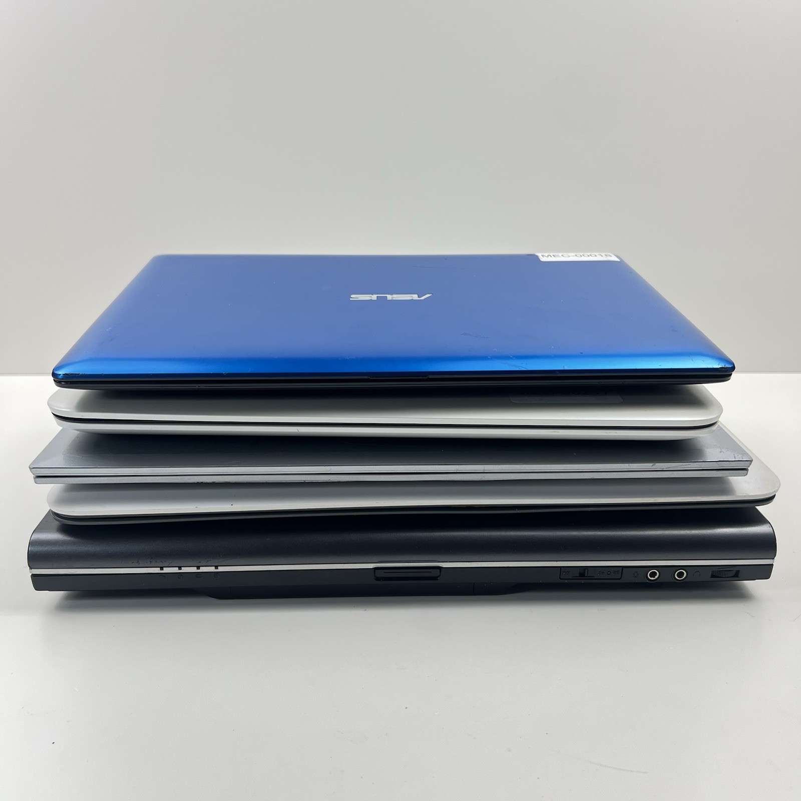 Lot of 5 Mixed HP Toshiba Laptops, FOR PARTS OR REPAIRS