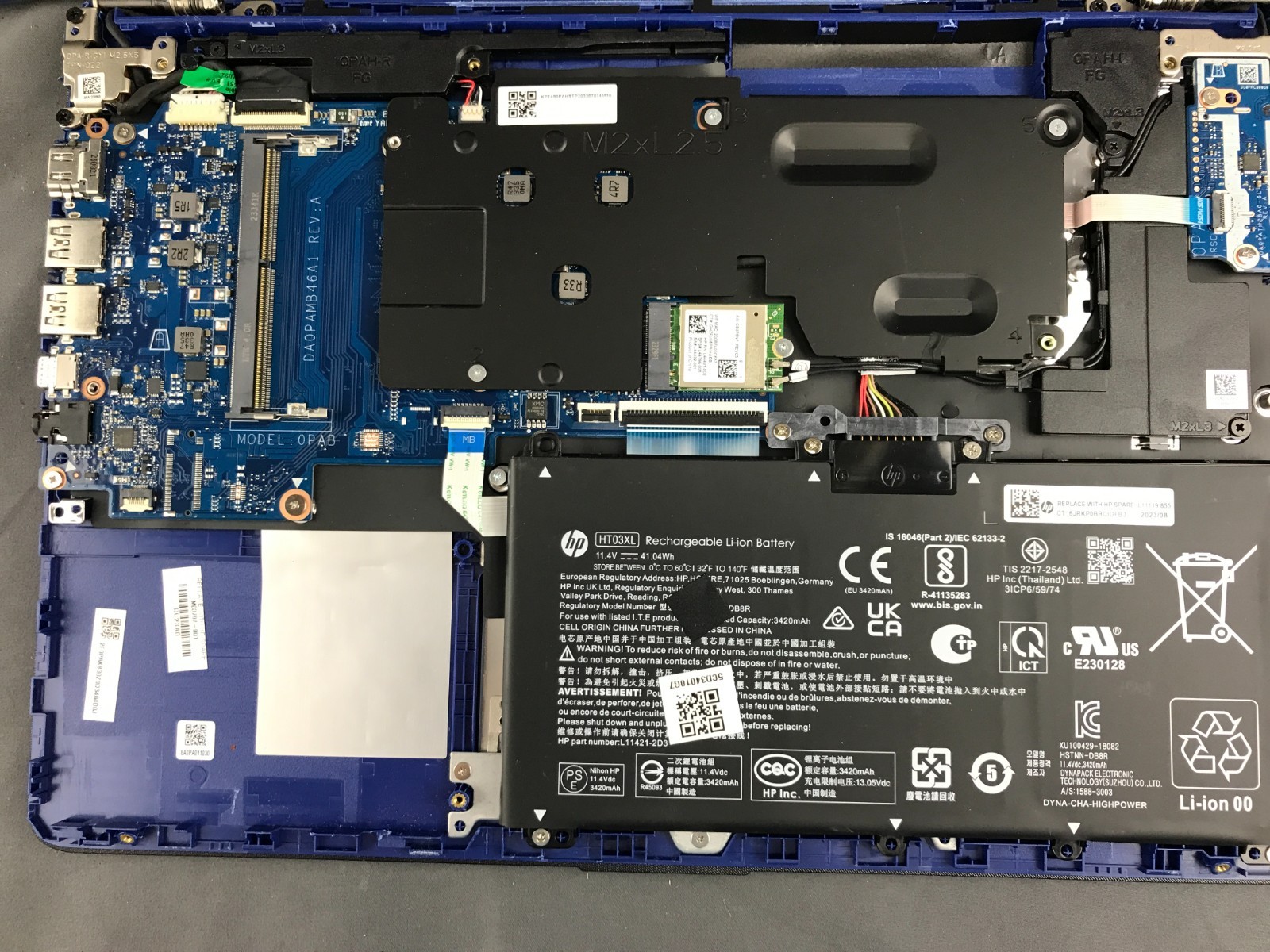 HP 14 Inch Blue Laptop Model: 14-DQ0055DX For Parts