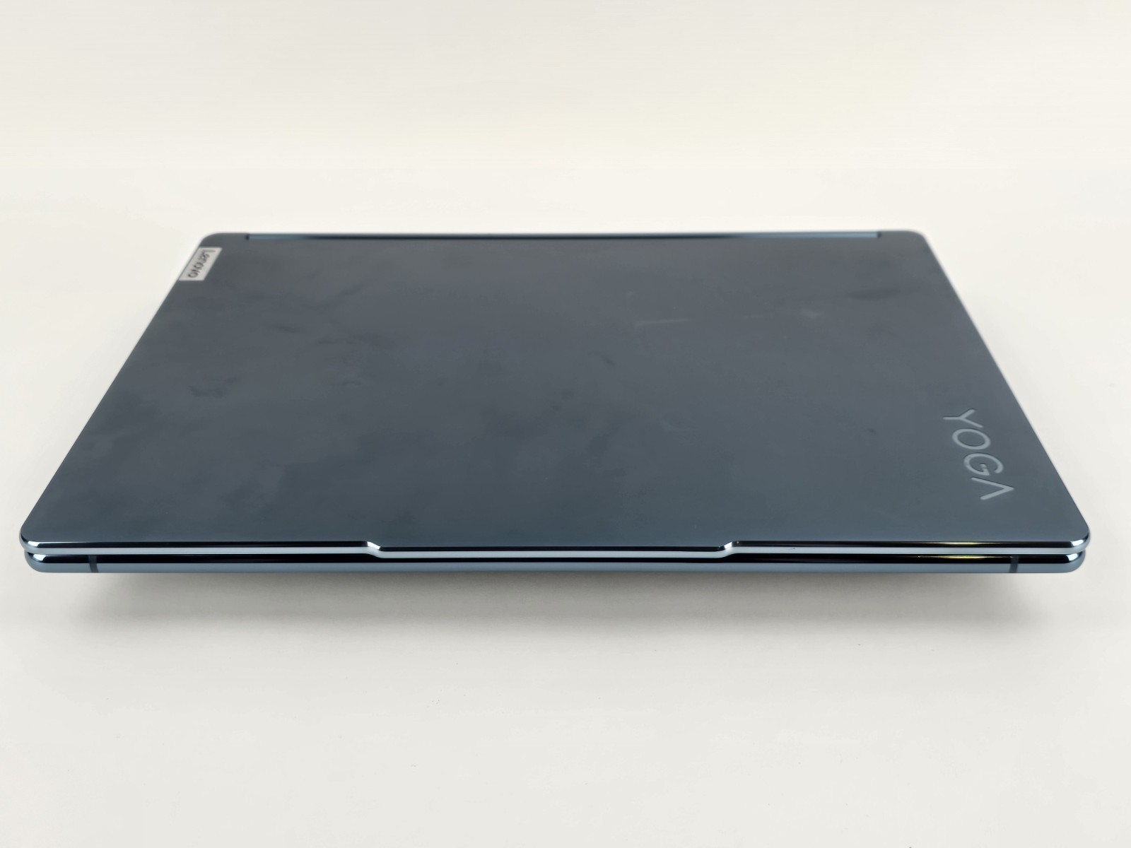 Lenovo Yoga Book 9i Dual 13.3″ 2.8K OLED Ultra 7 155U 16GB 1TB – Used – READ