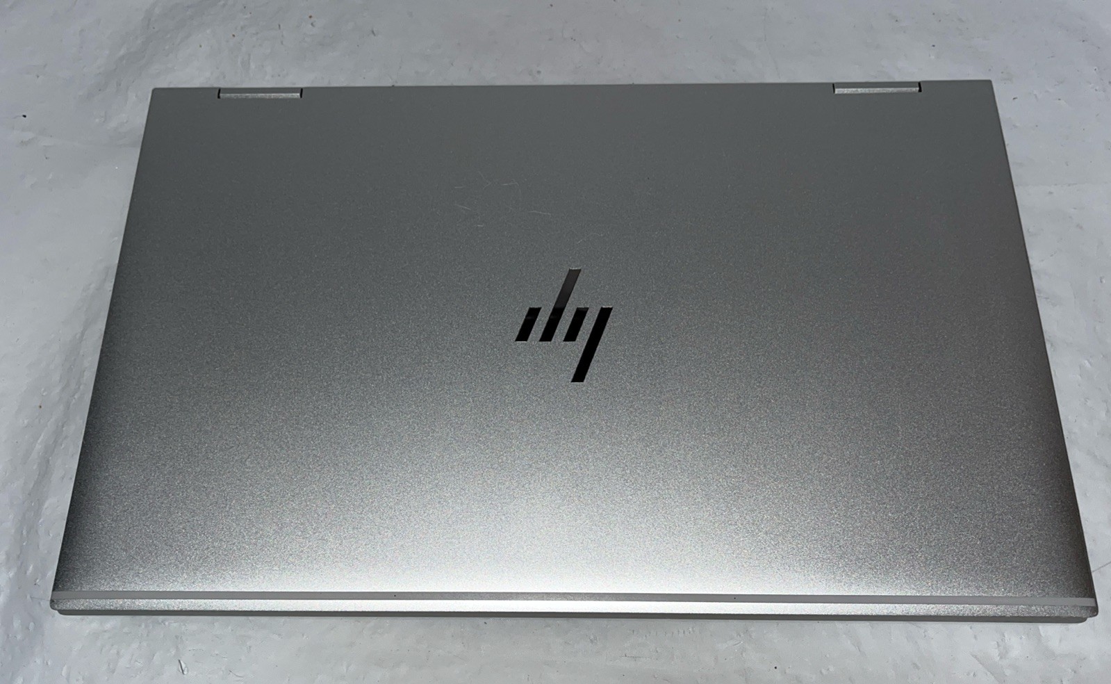 HP EliteBook x360 1040 G8 14″ i5-1135G7@2.4GHz, 16GB RAM, 250GB M2, Win 11 Pro