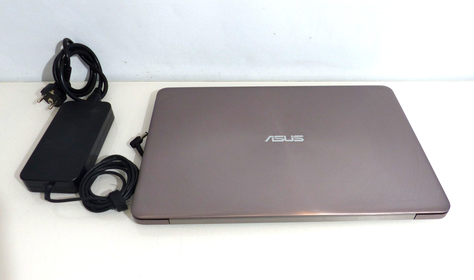 Asus UX510U Intel i7-7500U 8GB 256GB SSD GeForce GTX 960M W11 15.6″ Laptop #45