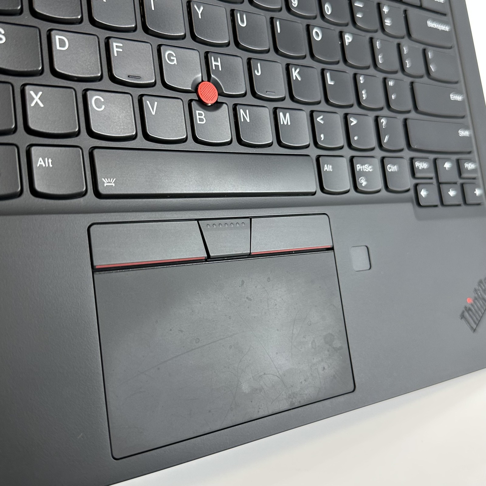 Lenovo ThinkPad X1 Carbon Gen 8 14 2K i7-10610U 1.80GHz 16GB 512GB SSD Good