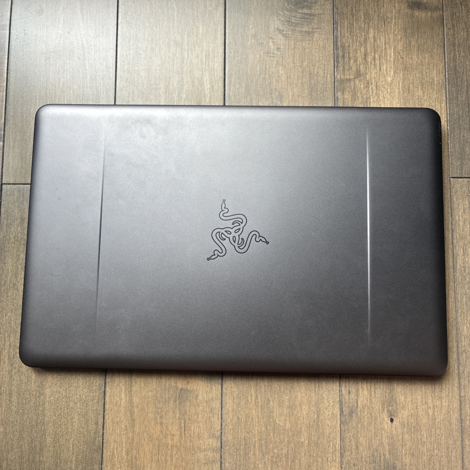 AS IS Razer Blade Stealth 13 RZ09-02394E32 i7-8550U QHD+ 1.8GHz 16GB Ram NO SSD