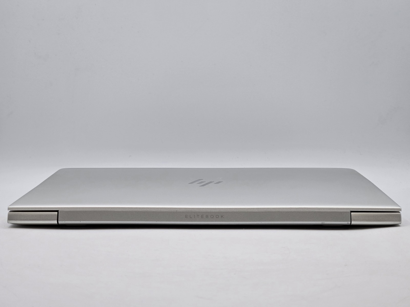 HP EliteBook 840 G5 14″ FHD I7-8650U 512GB 16GB W11P Backlit FP Reader IRCam