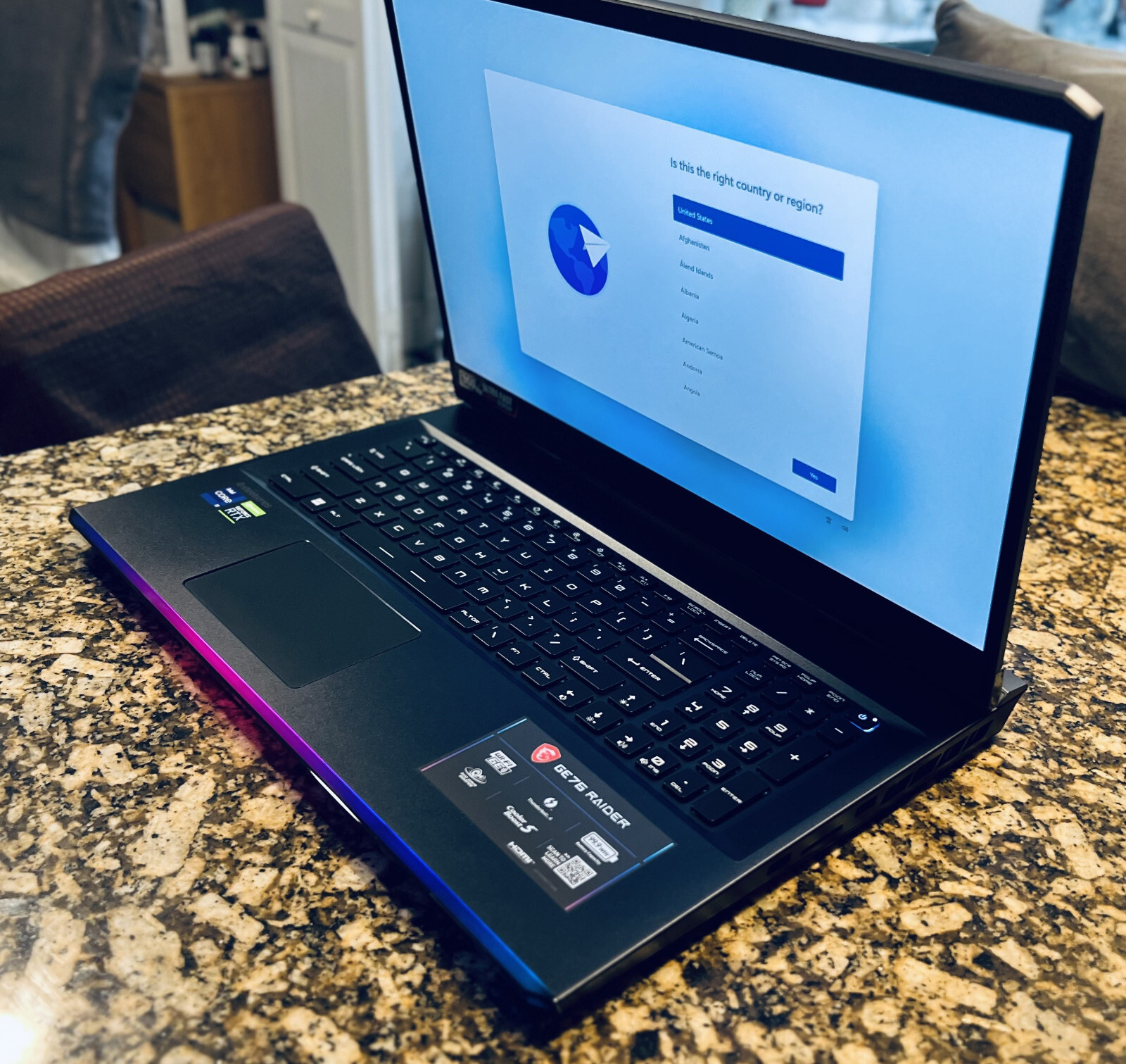 MSI GE76 Raider 17.3″ (1TB SSD, Intel Core i9 11th Gen., 5.00 GHz, 32GB) Gaming