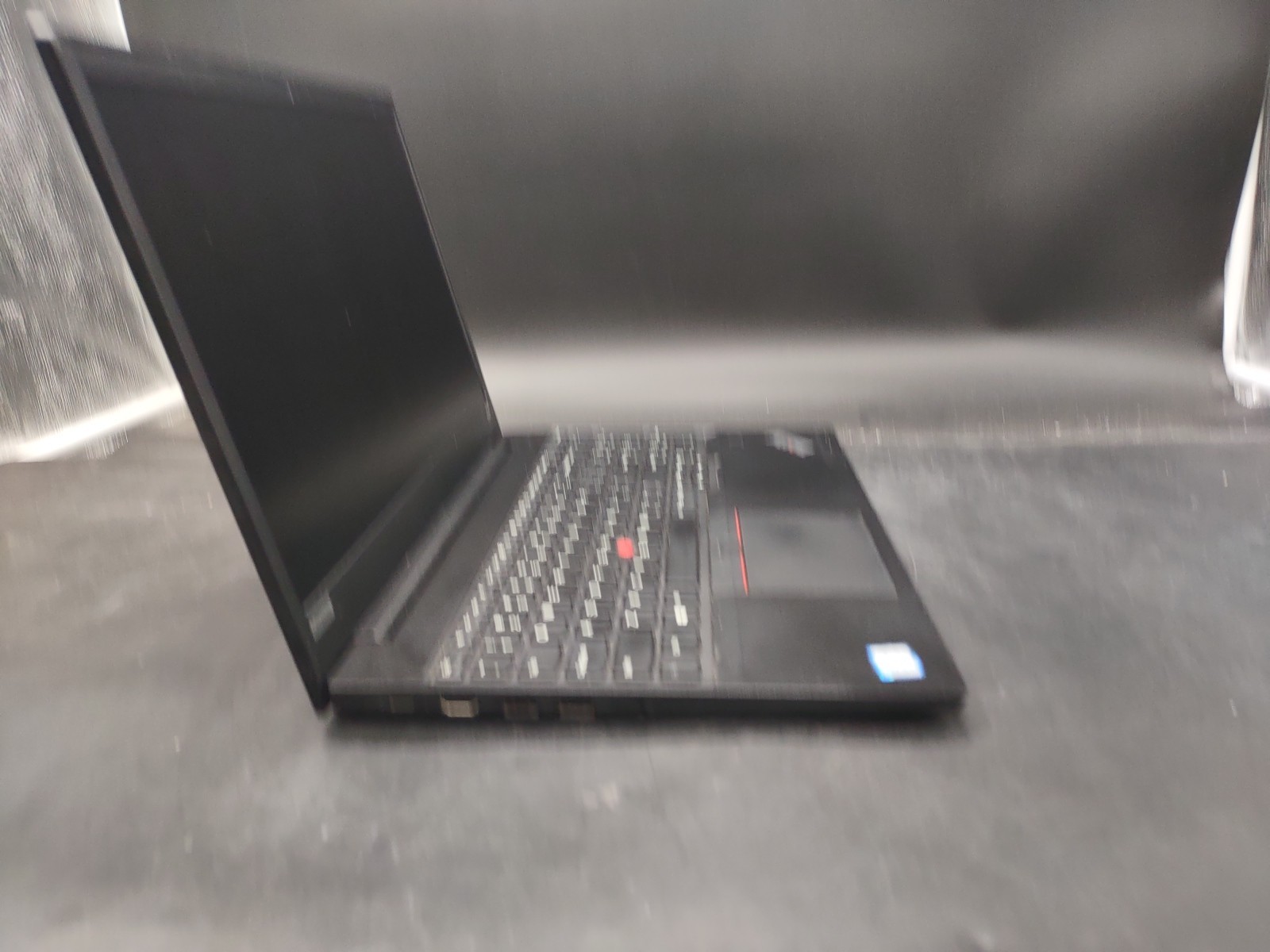 Lenovo Thinkpad E580 i7 8550U @ 1.80GHz 8GB RAM NO SSD NO OS