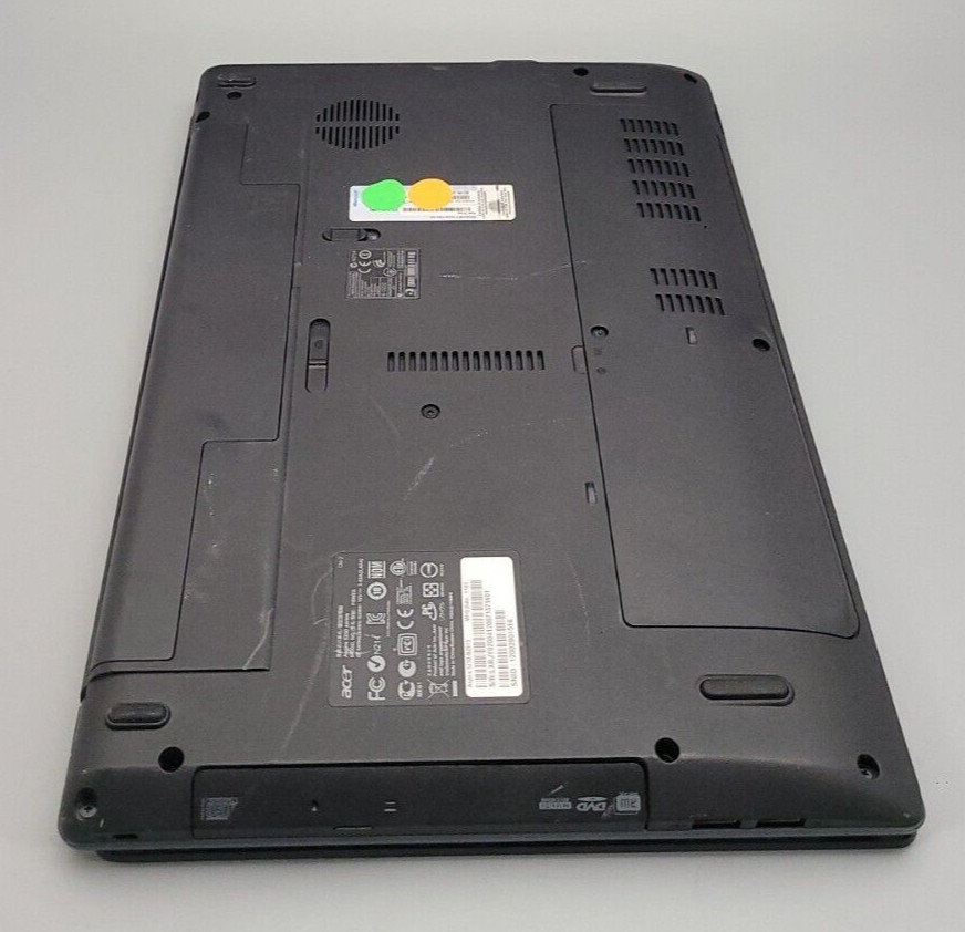 Acer Aspire 5250-BZ467 15.6″ / AMD E-450 @ 1.65GHz / 8GB Ram /500gb HDD/No OS