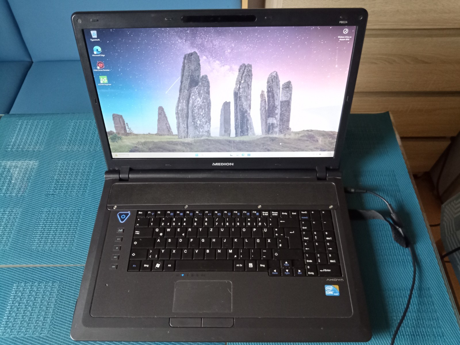 Medion Akoya P8614 – Intel i5 – 18.4 inch