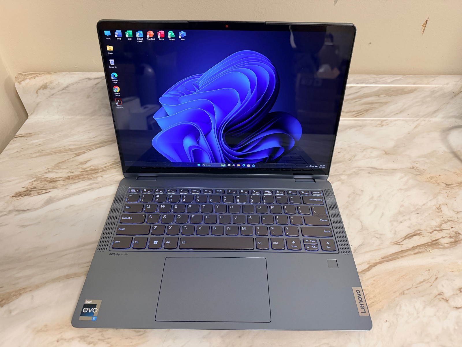 Lenovo Flex 7i 2.2K Touch 2-in1 Laptop Intel Core i7-1355U 16GB Ram 1TB SSD W11P