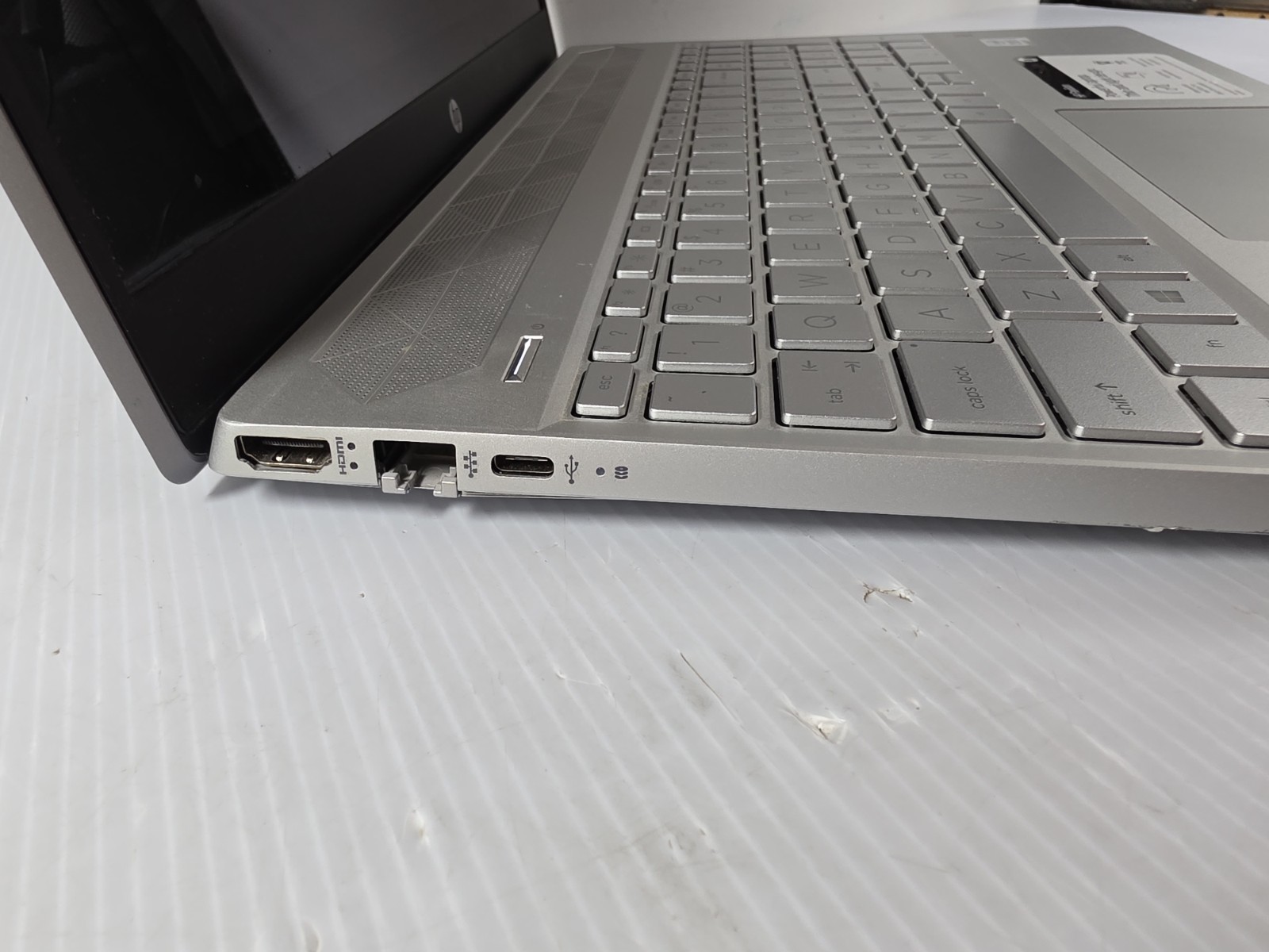 HP Pavillion 15-cs3xxx TOUCHSCREEN i5-1035G1 16GB RAM, 256GB SSD, WINDOWS 11