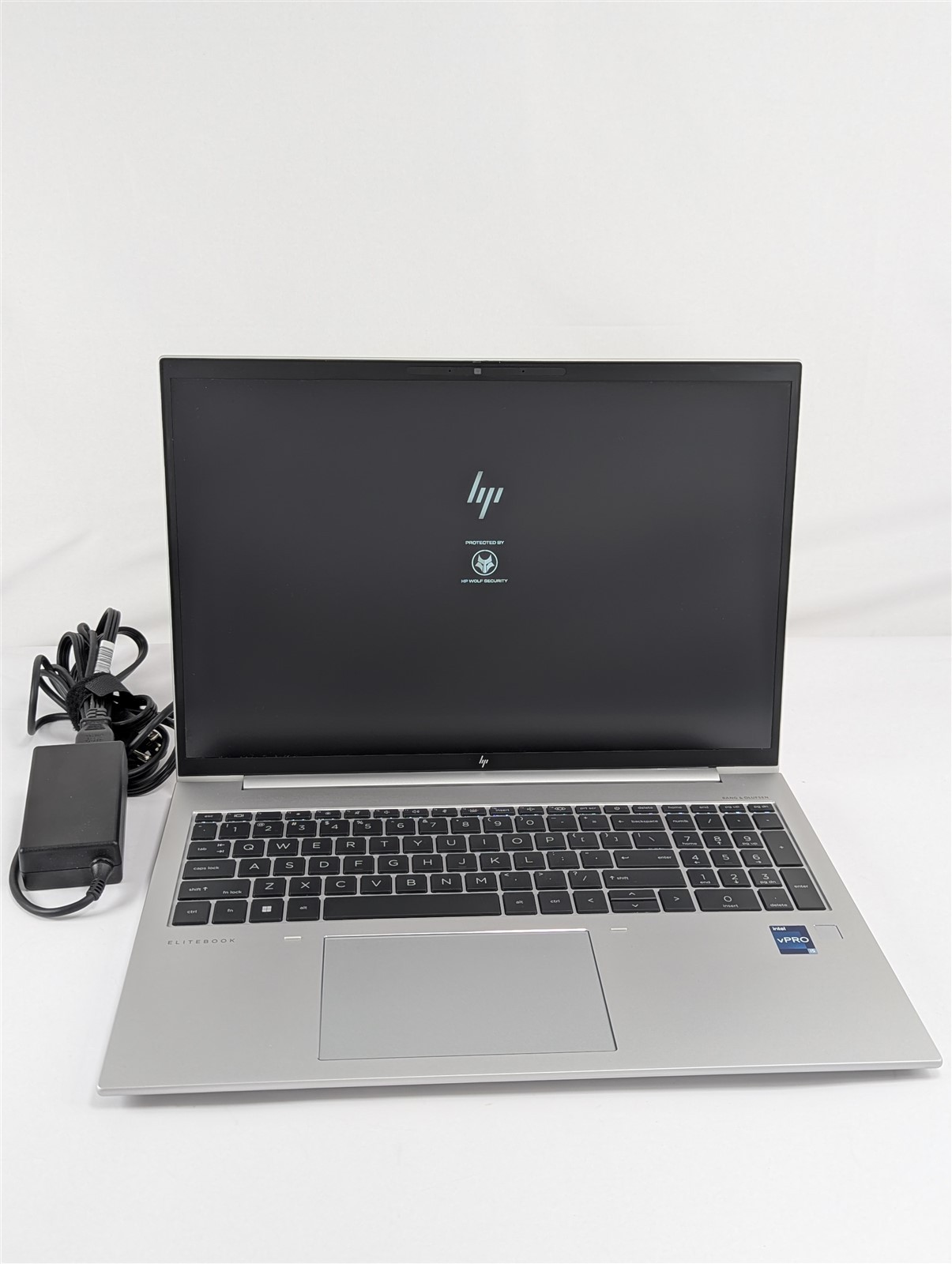 HP EliteBook 860 G9 2022 16” i5-1250P 1.7GHz 16GB RAM 512GB SSD FHD