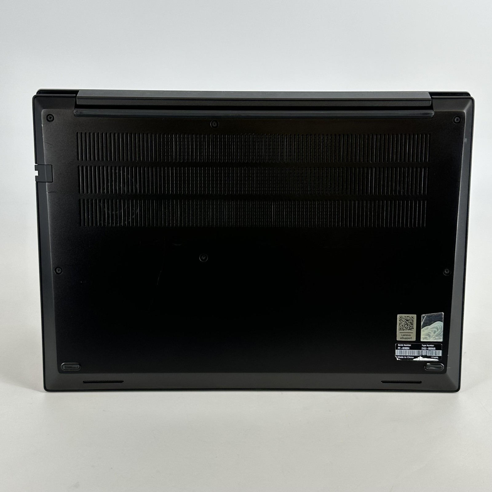 Lenovo ThinkPad P14s Gen 5 QHD+ 1.4 GHz Ultra 7 155H 32GB 1TB SSD RTX 500 Ada
