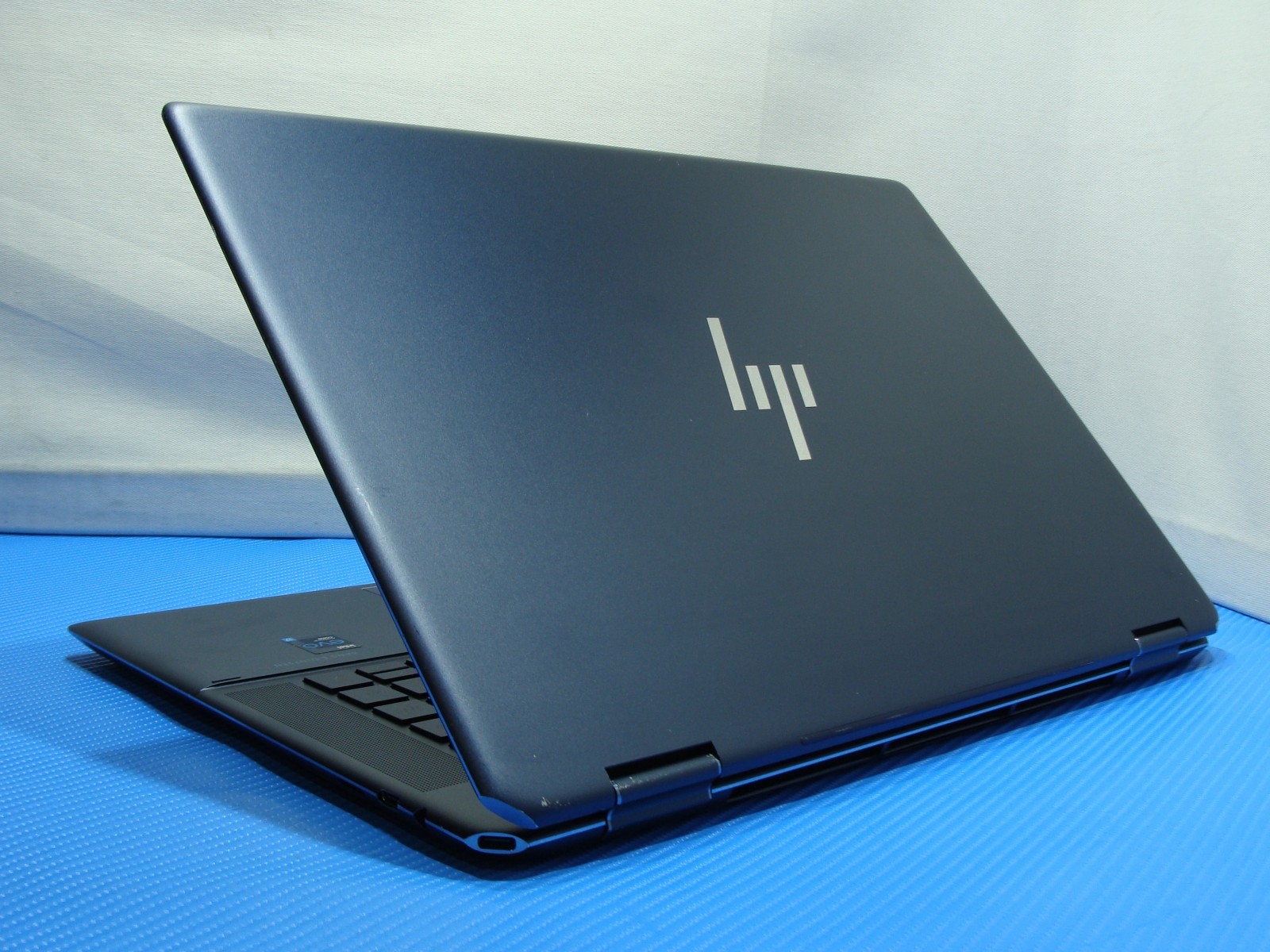 HP Spectre x360 16-f0013dx 16″TOUCH 3K+ 2-in-1 i7-11390H 3.4GHz 16GB 512GB